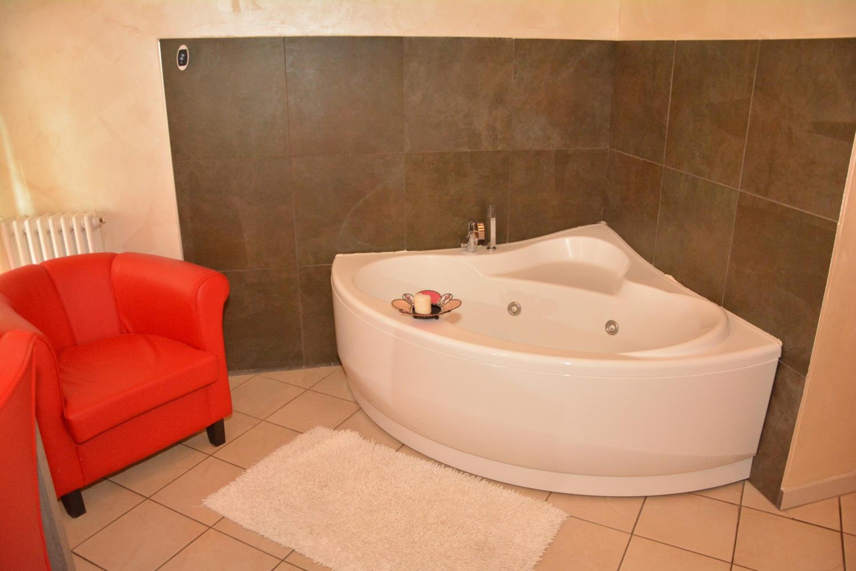 Deluxe Double Room - Photo 6