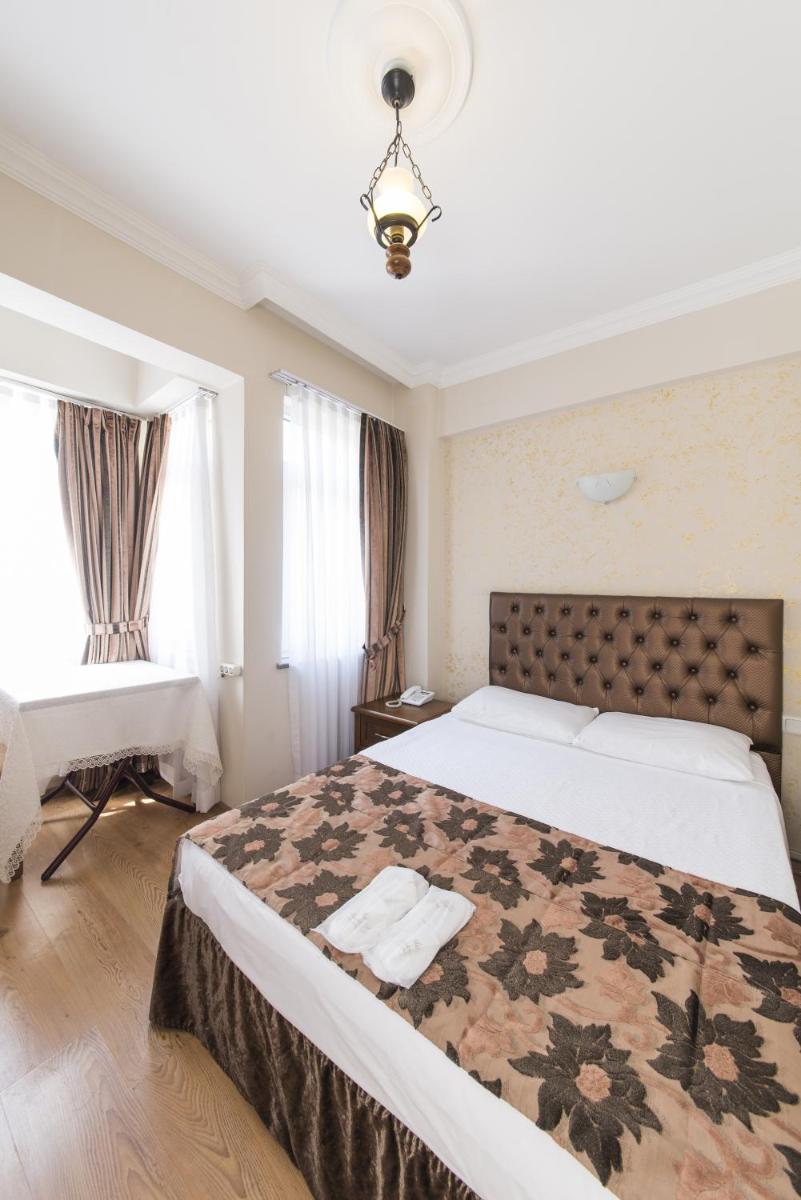 Standard Double Room photo 3