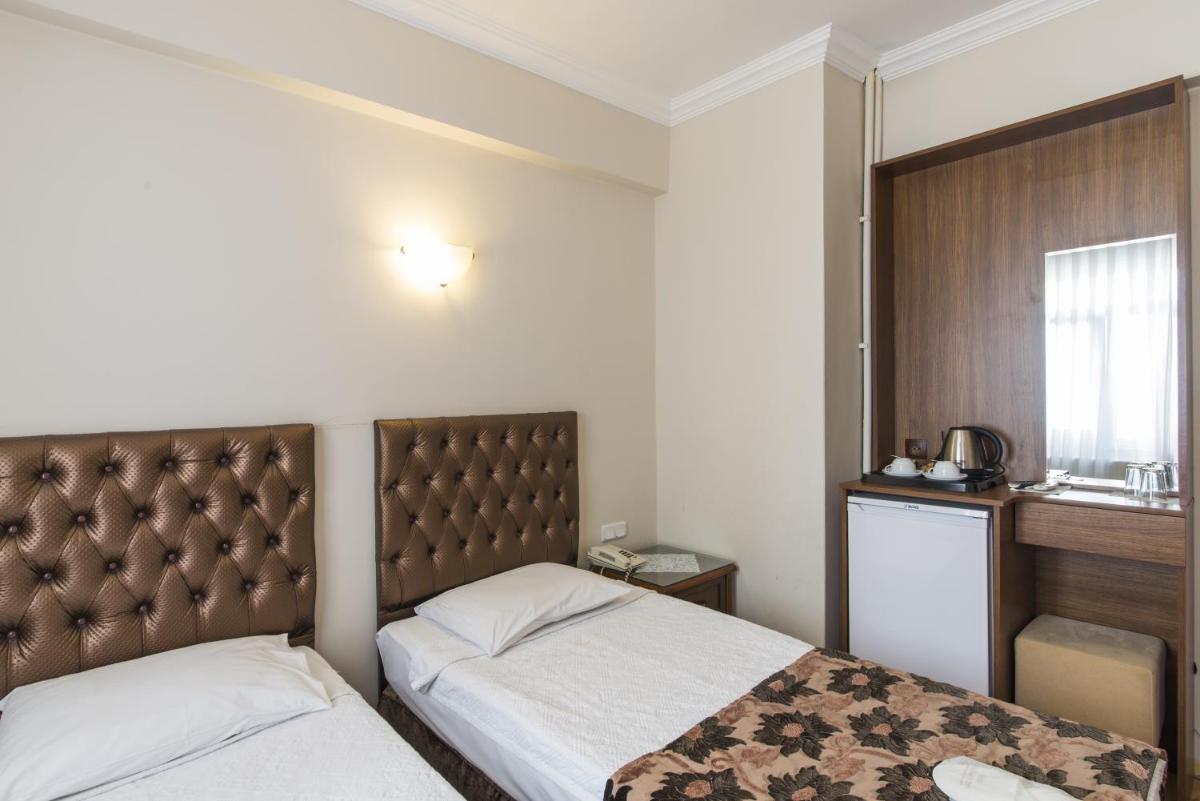Standard Twin Room photo 3