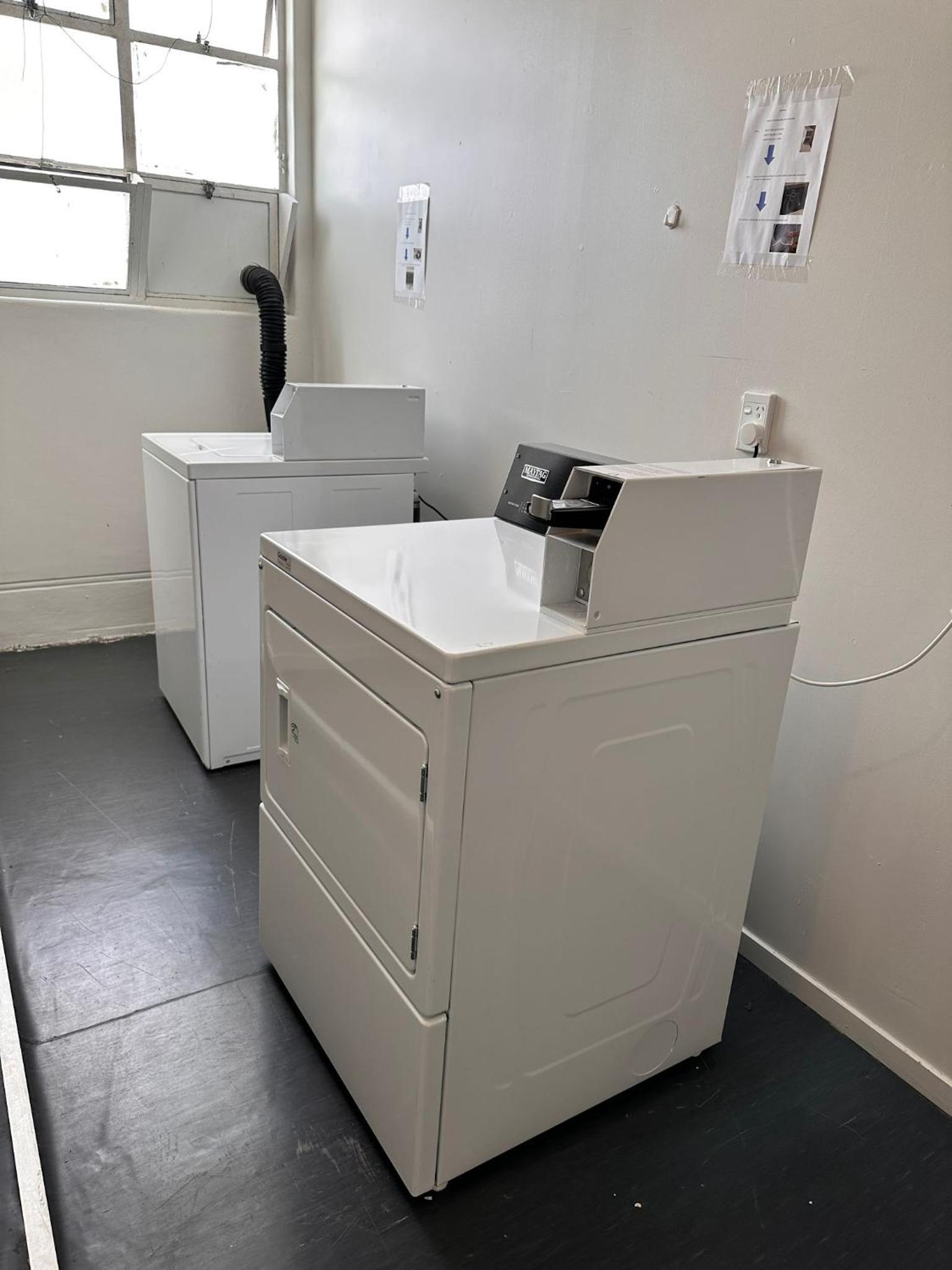 Deluxe Double or Twin Room photo 3