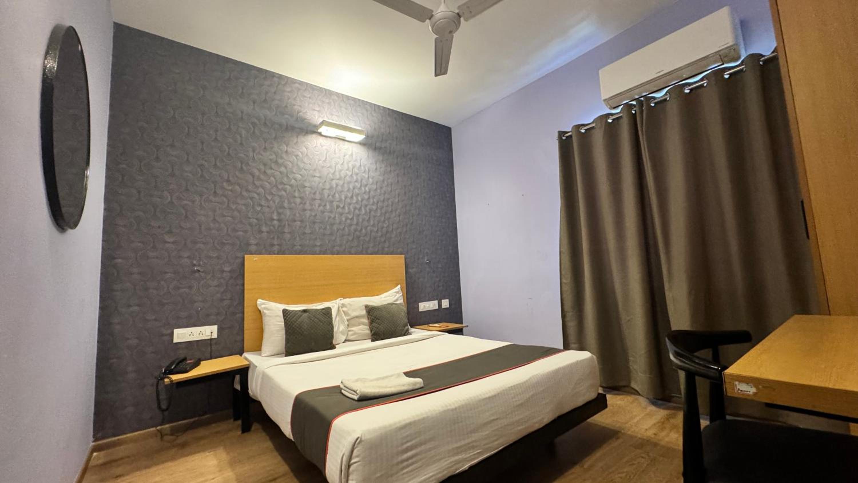 Superior Double or Twin Room with Private Pool (Adults Only)