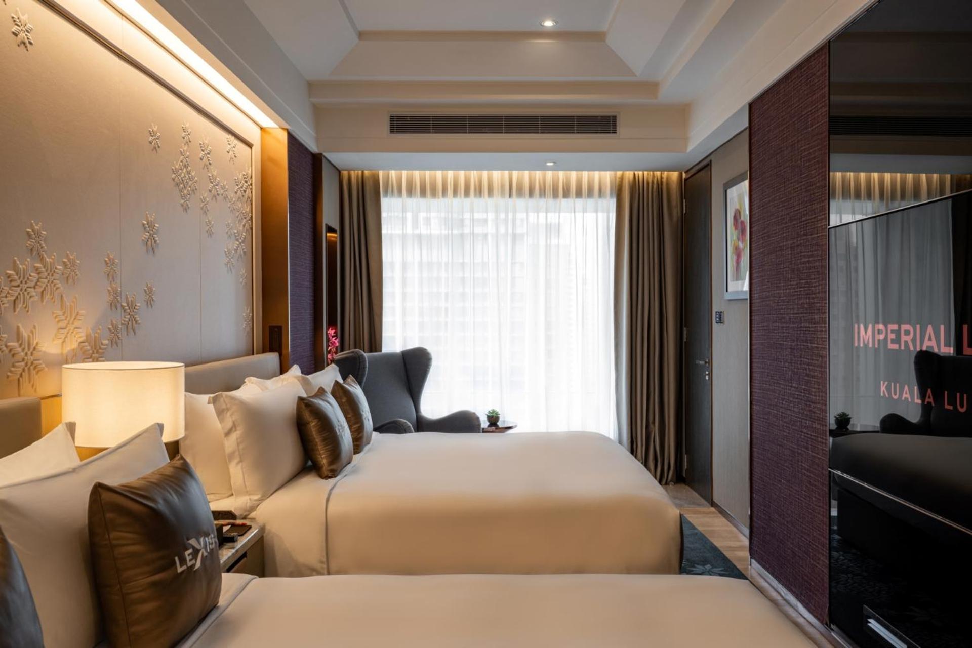 Premium Pool Suite – Twin King – Birthday Bonanza Package Premium Pool Suite – Twin King – Birthday Bonanza Package