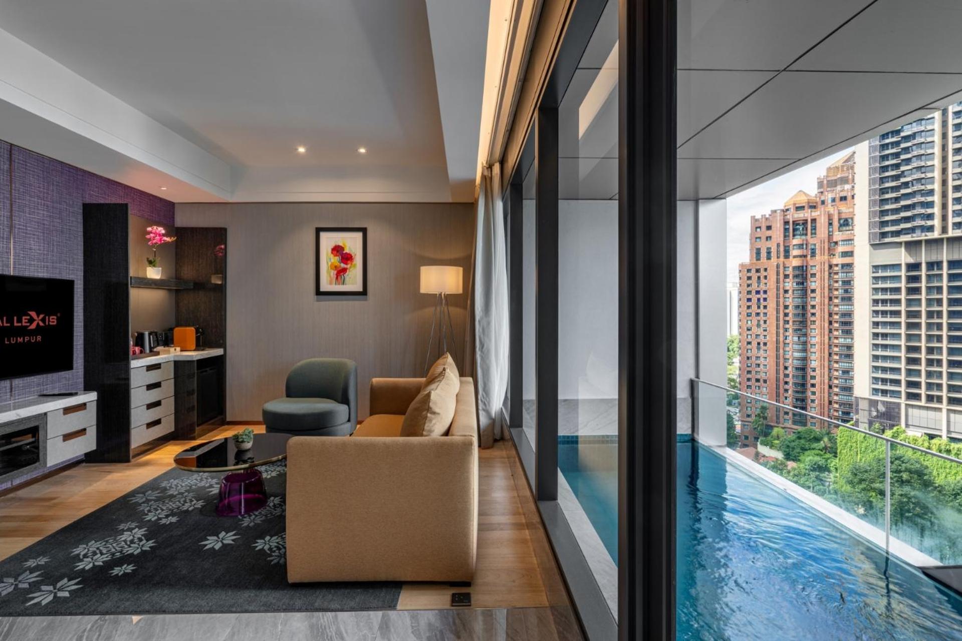 Panorama Pool Suite - Twin King