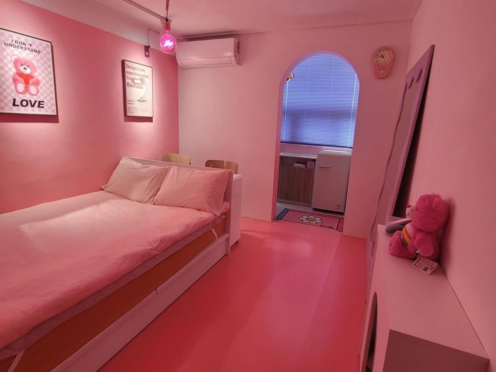 Double Room 3 photo 2