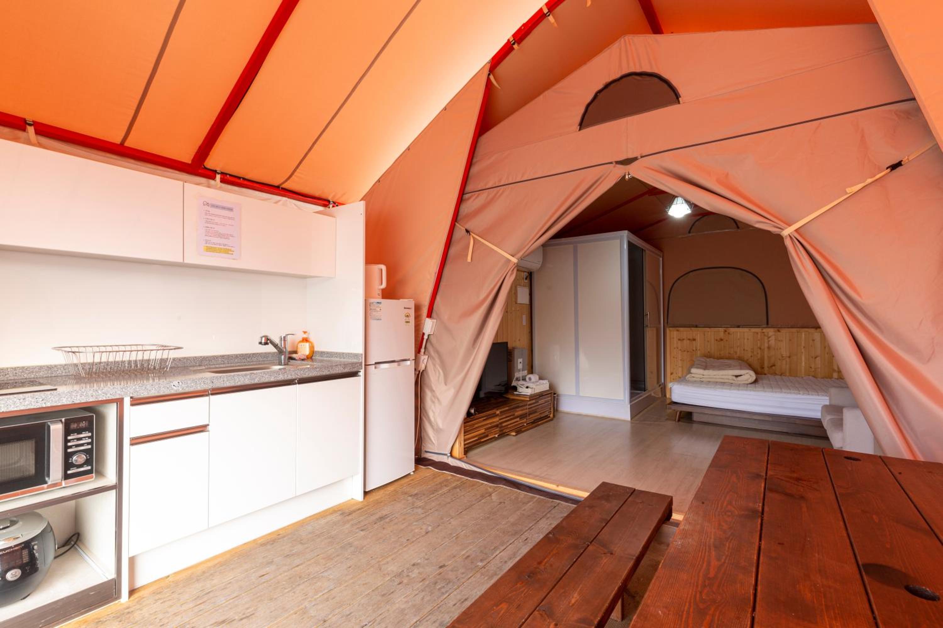 Tent photo 1