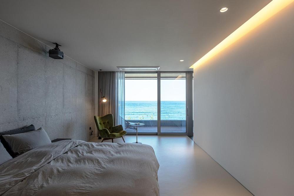 Double Room 2 photo 2