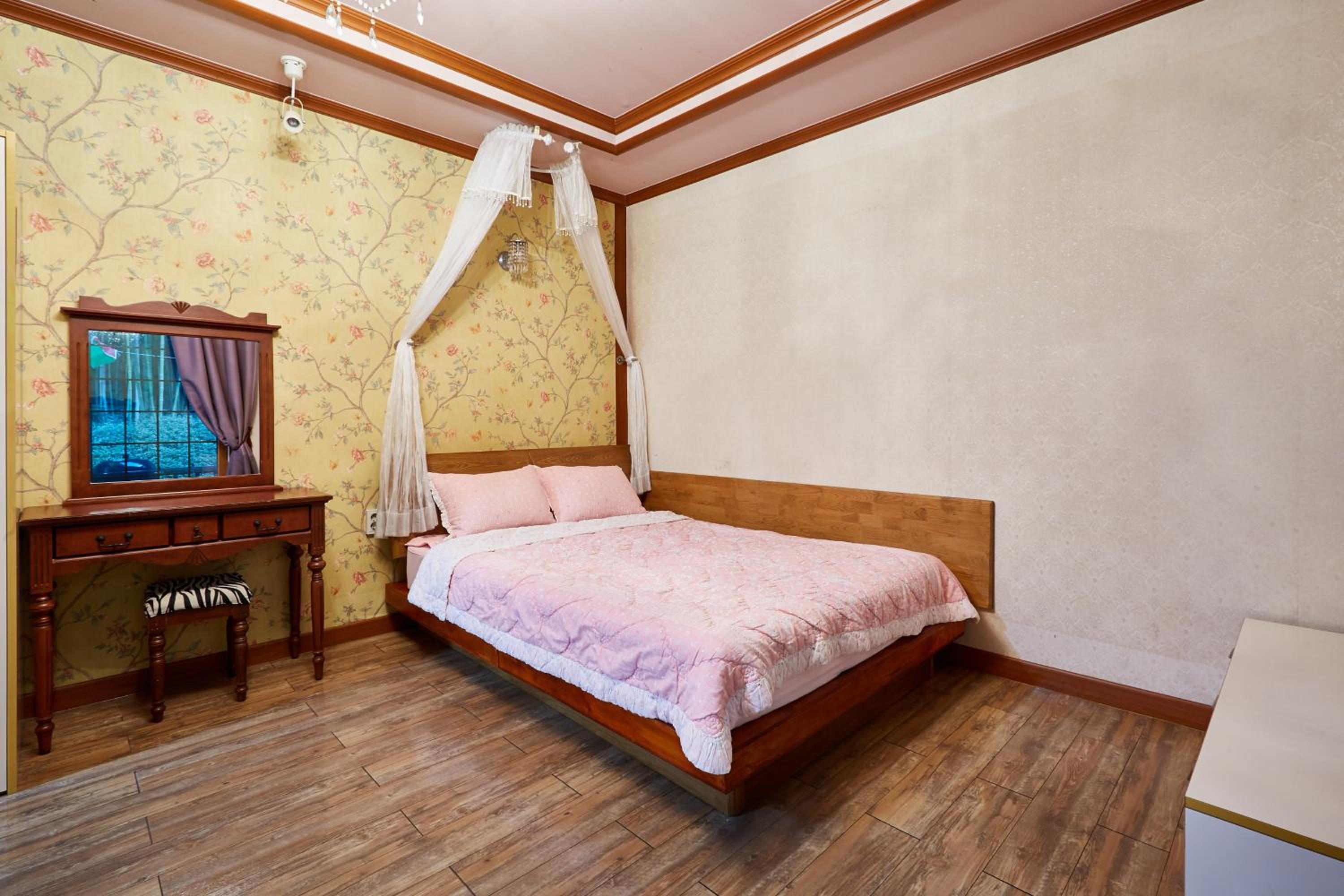 Double Room photo 2