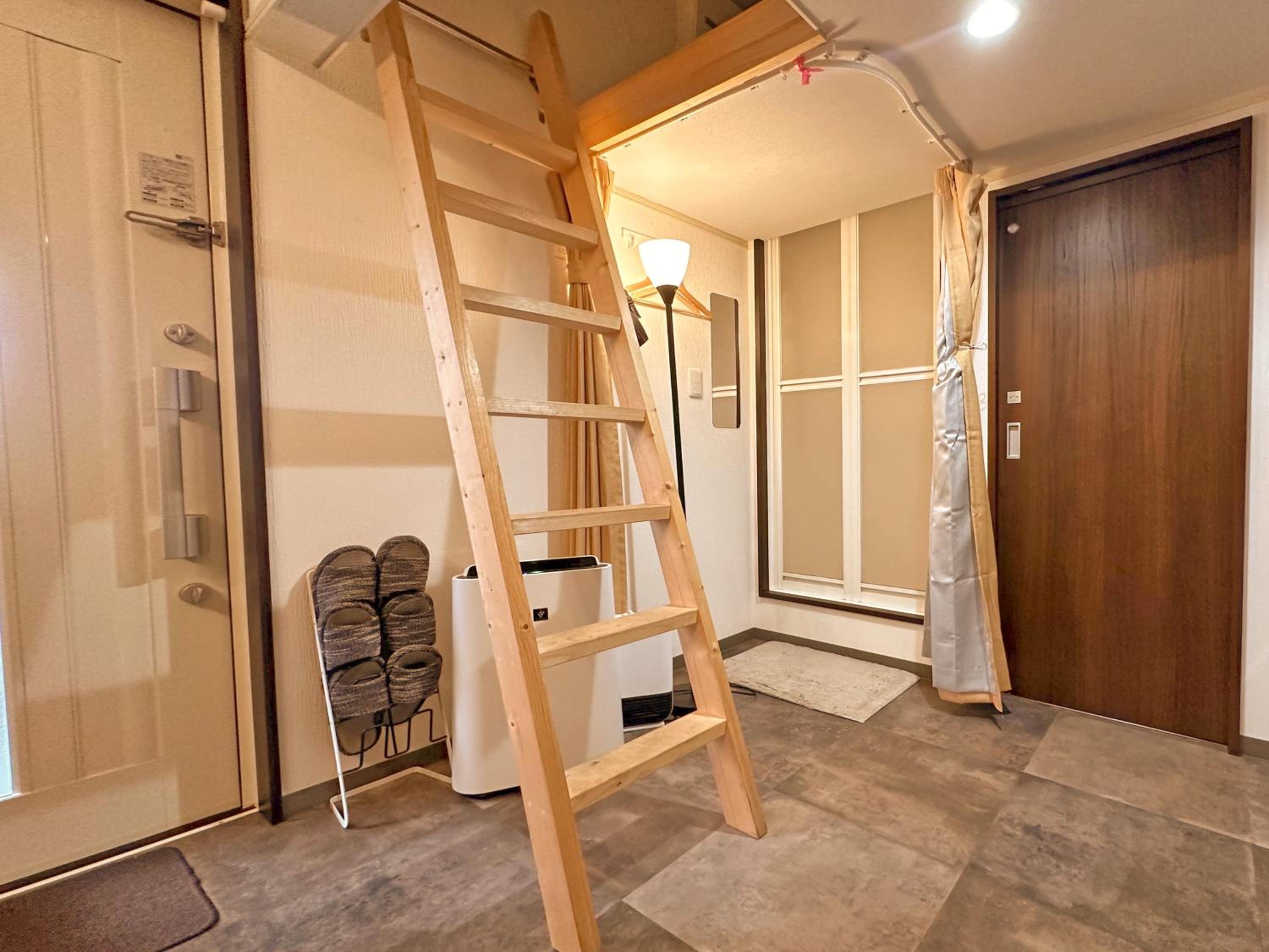 One-Bedroom House - Photo 36