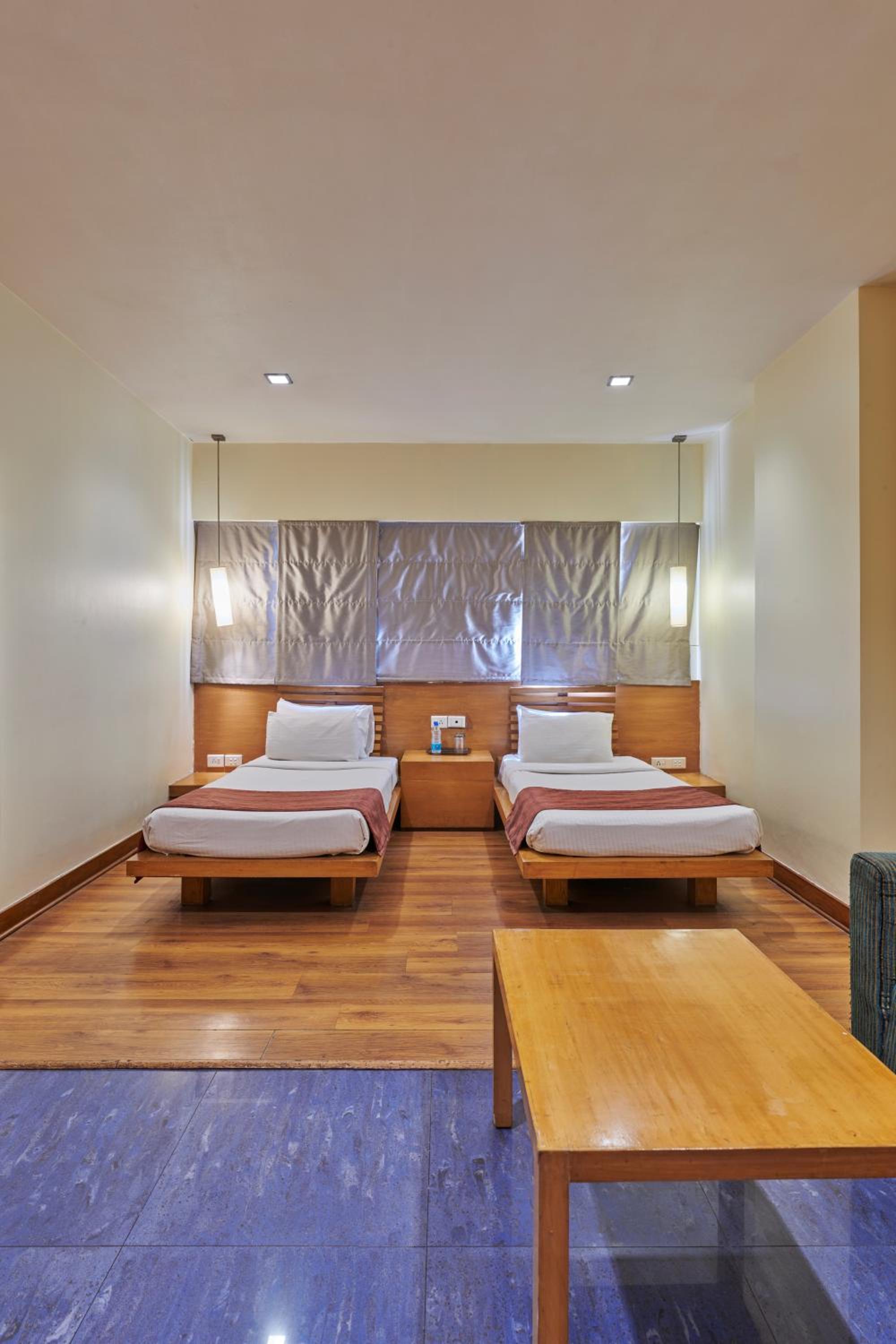 Designer Studio - Photo 2