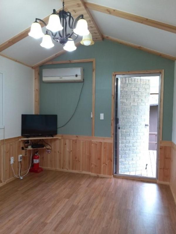 Family Room photo 2