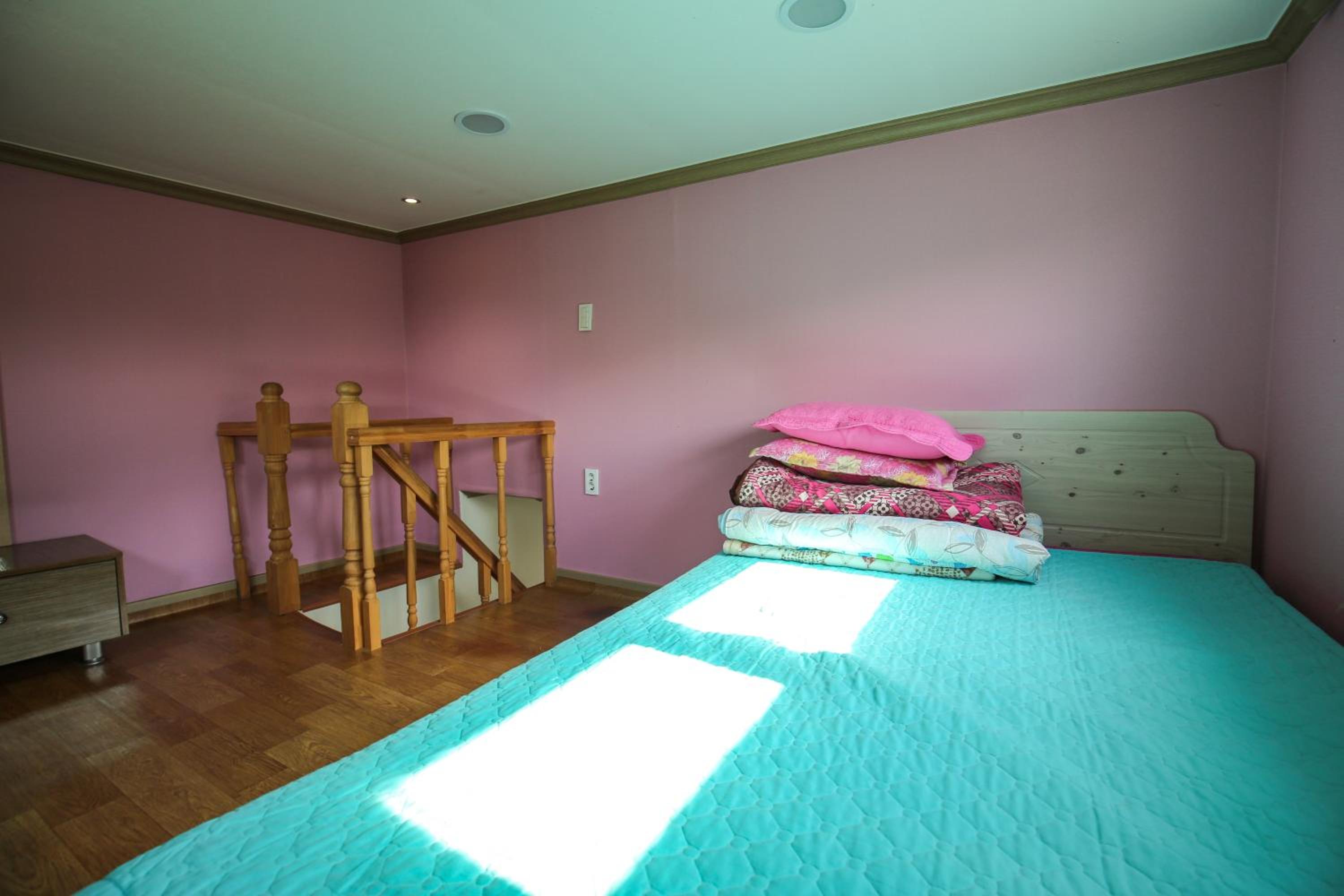 Quadruple Room 1 - Photo 15