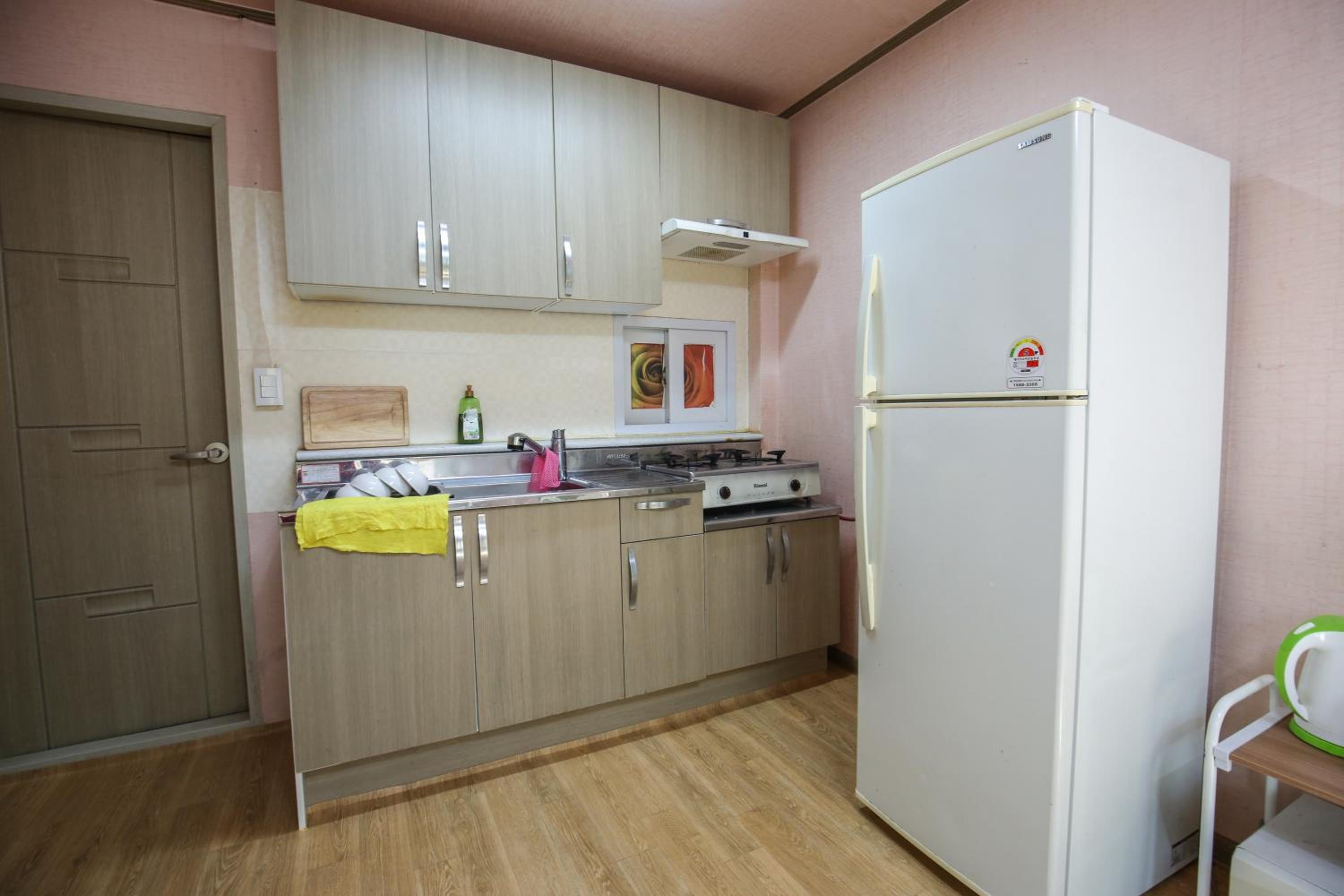 Double Room 1 - Photo 2