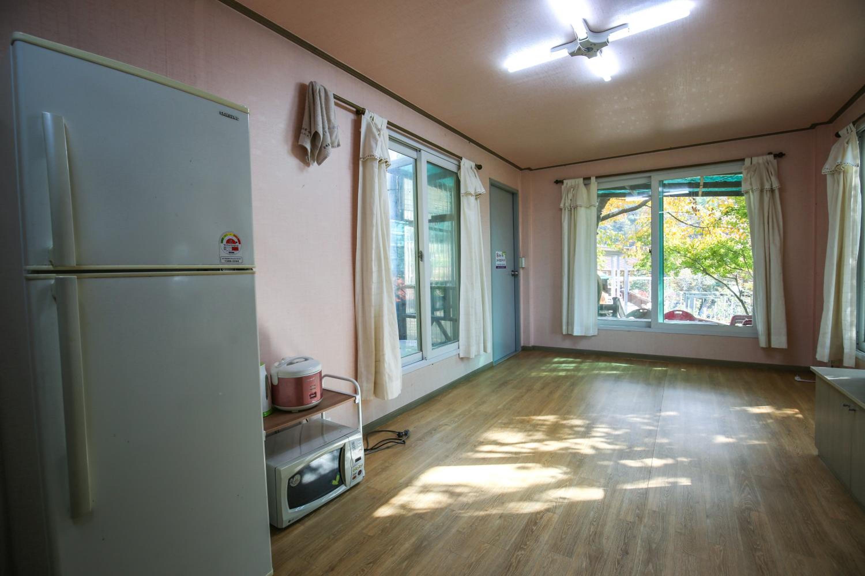 Double Room 1 - Photo 6