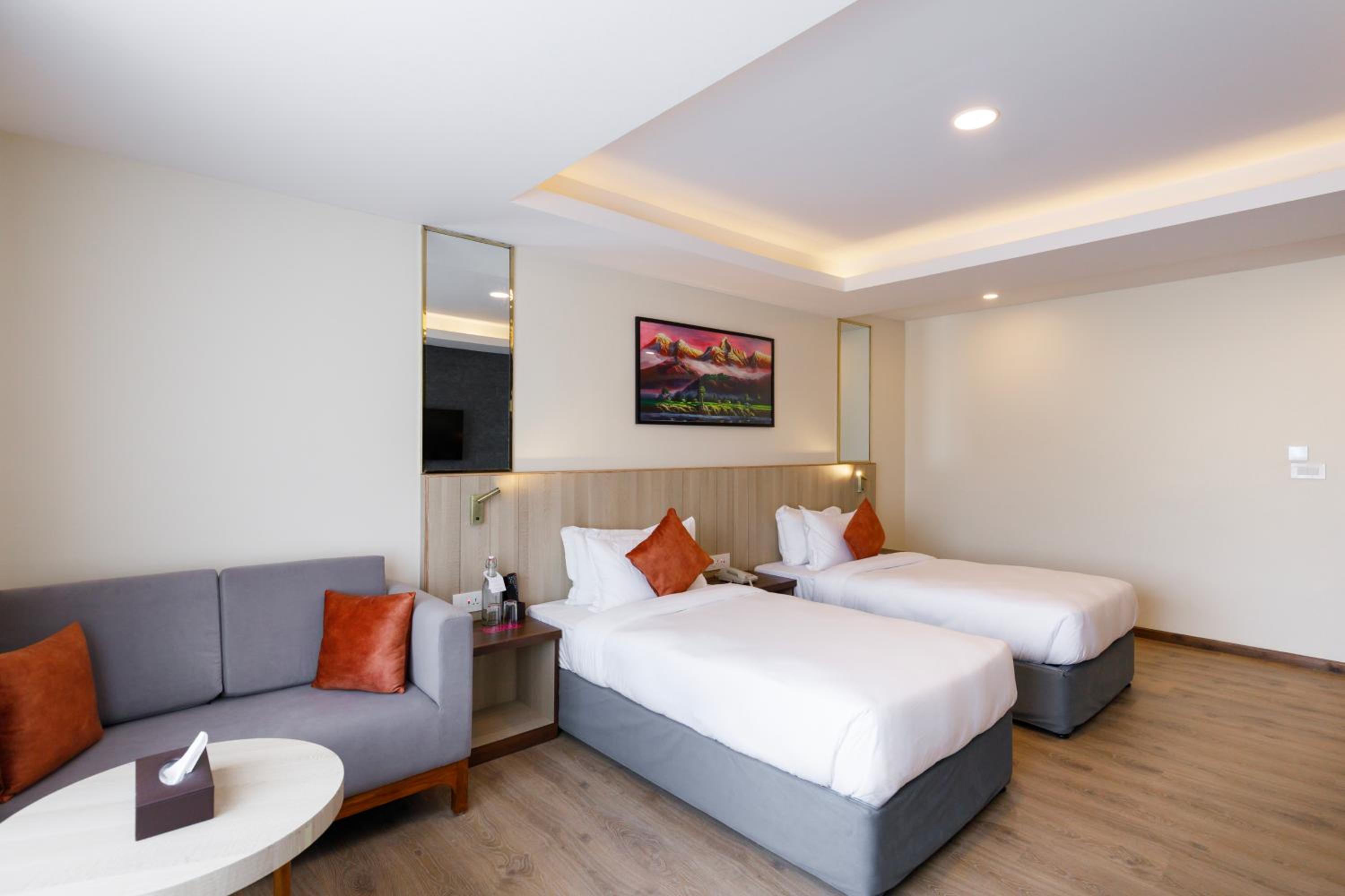Business Suite Twin - Photo 3