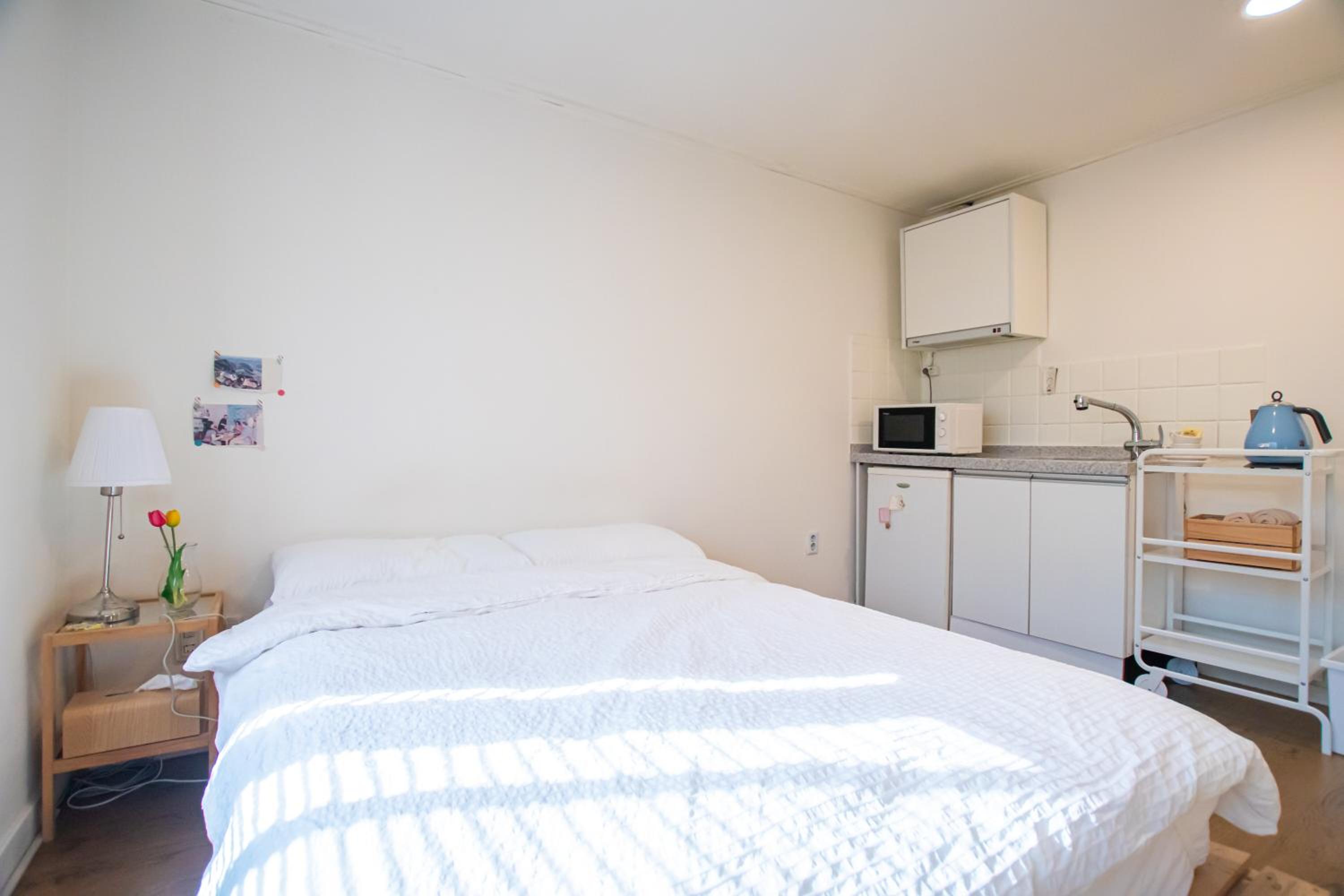 Double Room 7 photo 2
