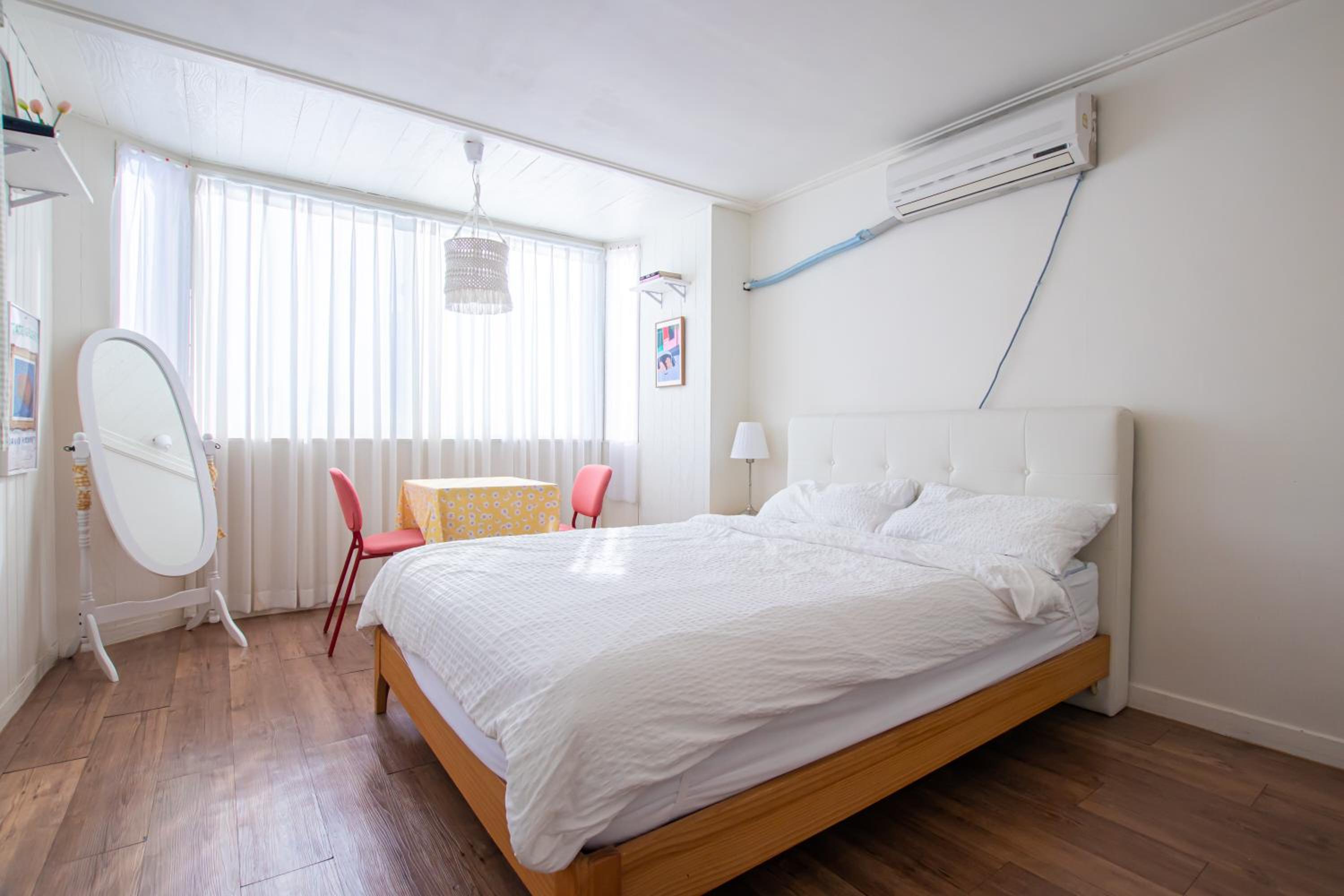 Double Room 9 photo 1