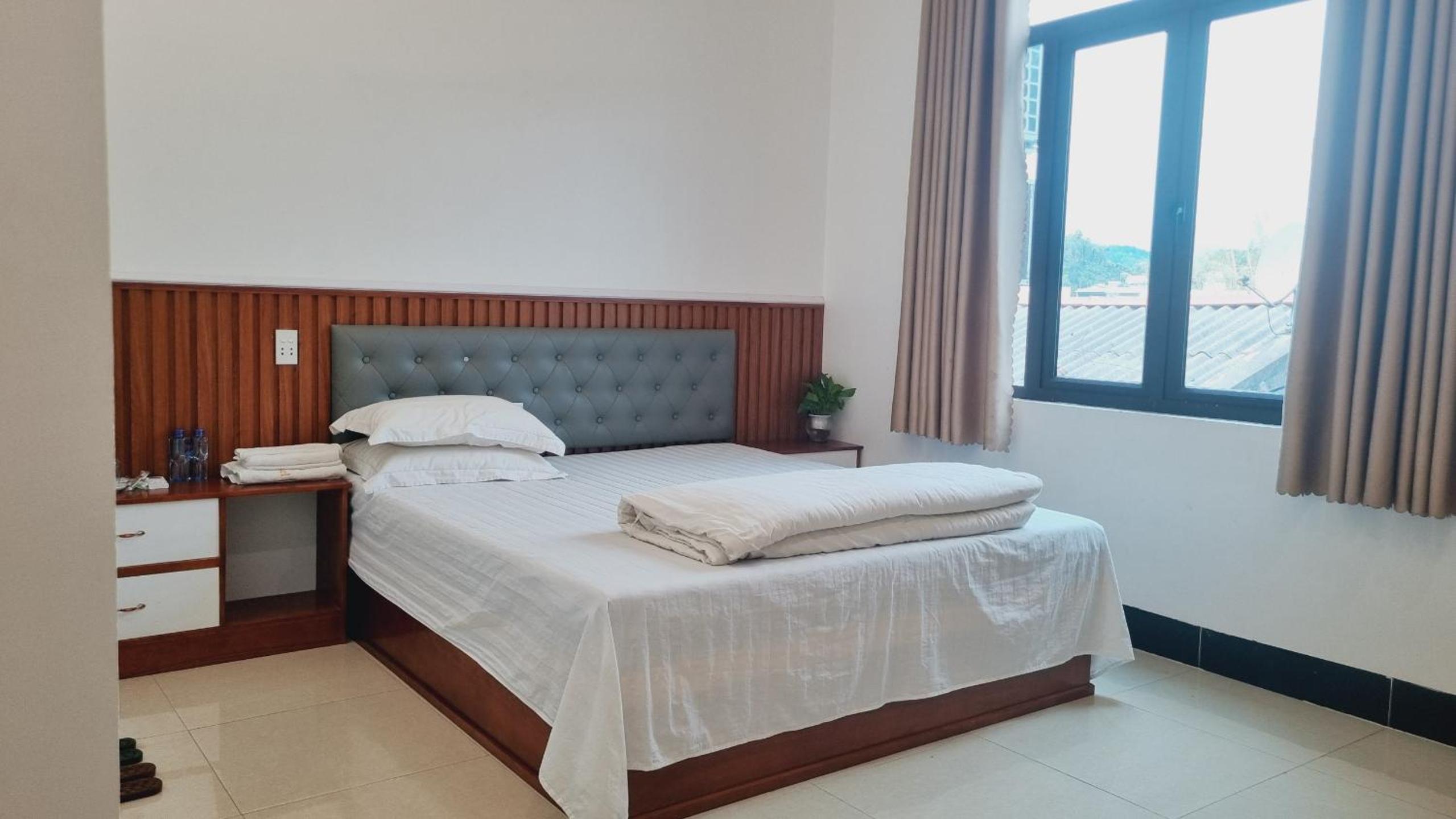 Large Double Room photo 1