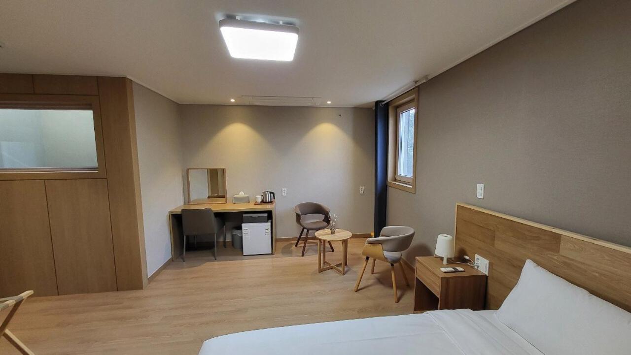 Double Room 2 - Photo 6