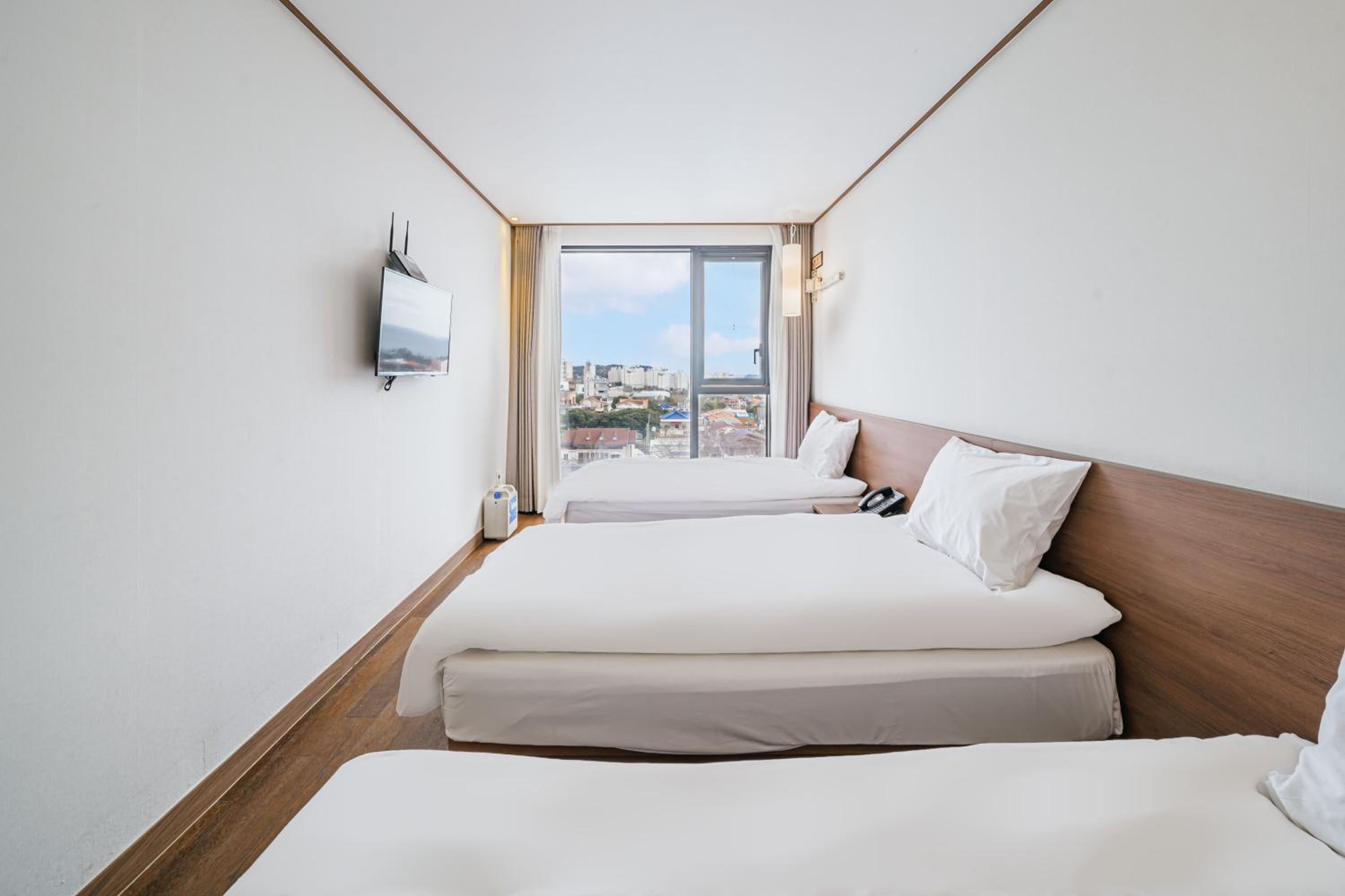 Standard Triple Room - Photo 1