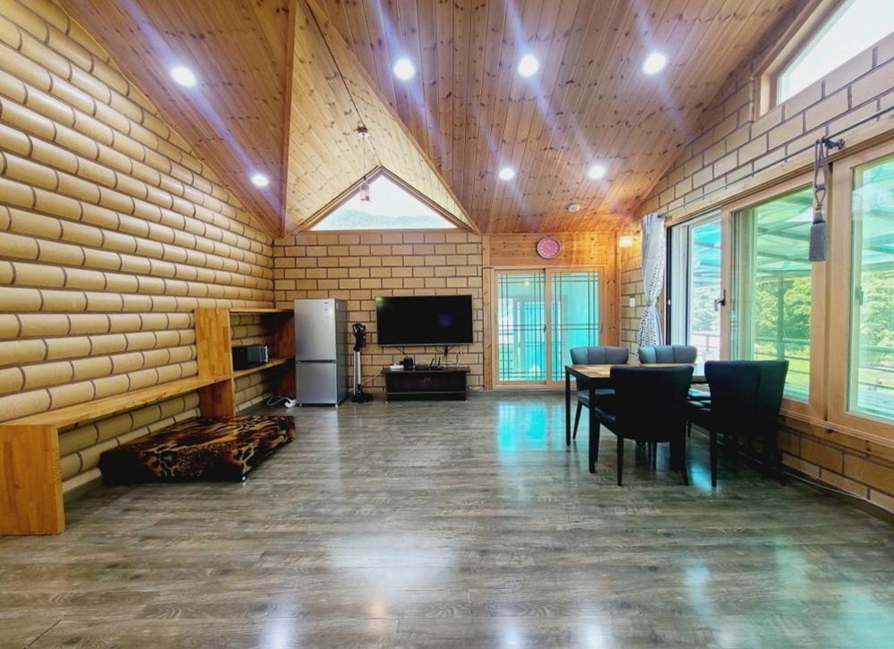 Quadruple Room - Photo 10