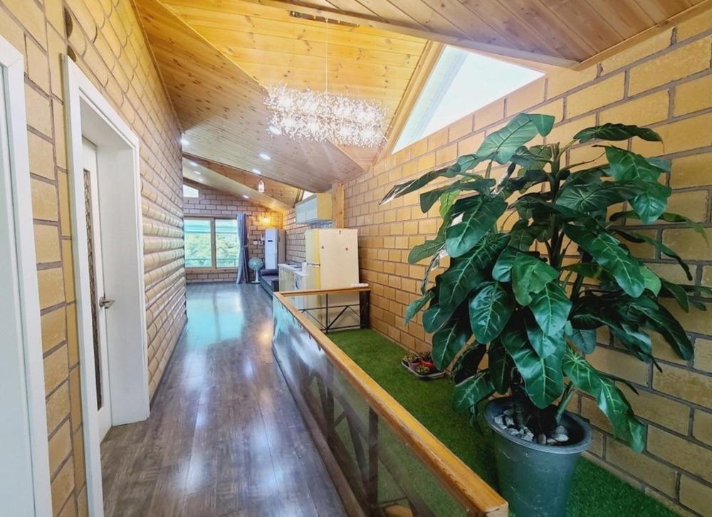 Quadruple Room - Photo 7