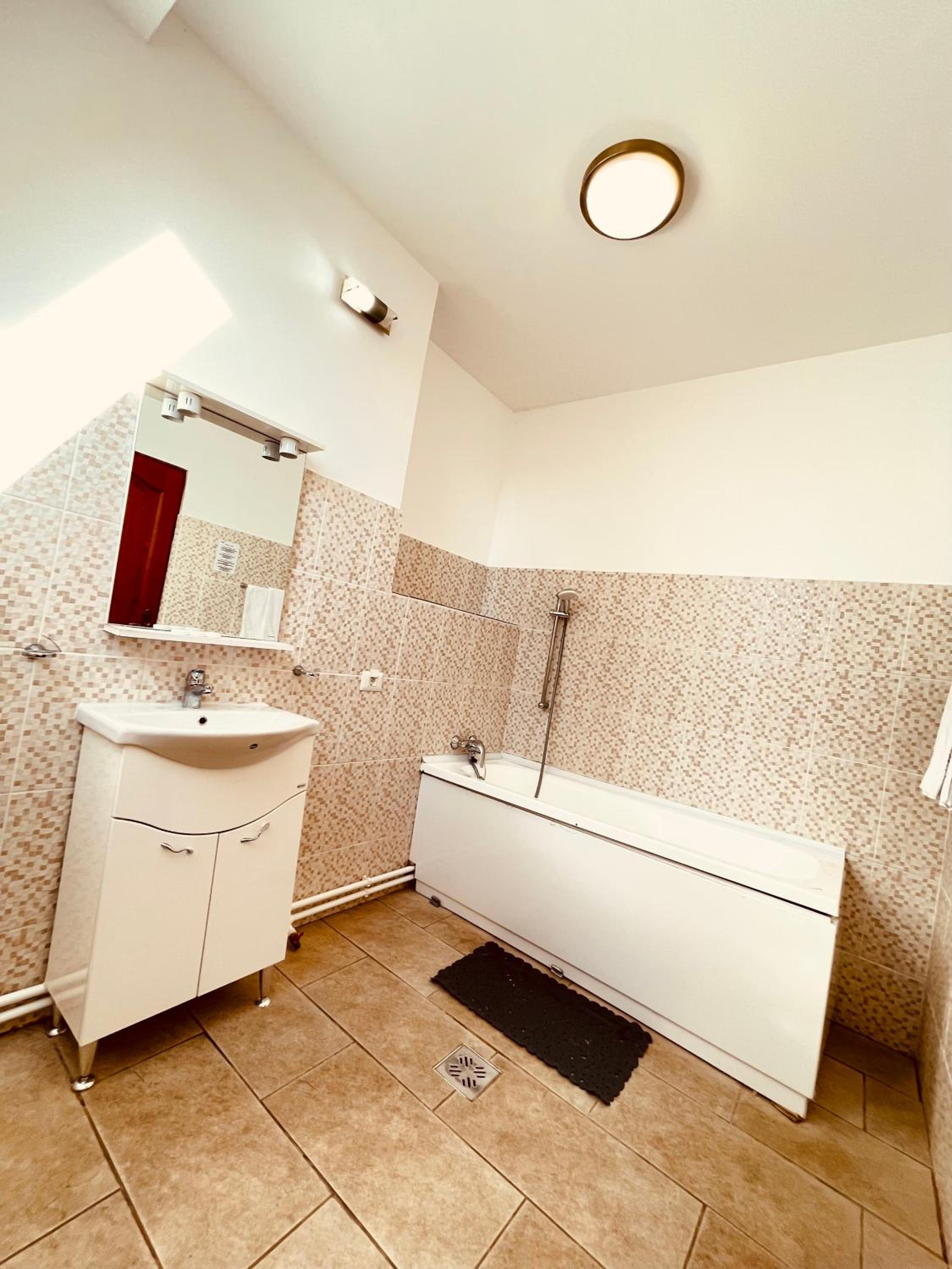 Luxury Triple Room - Photo 6