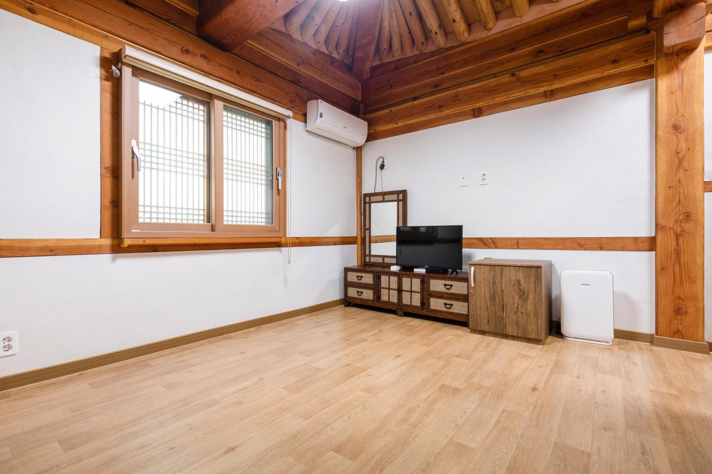 Triple Room - Photo 2