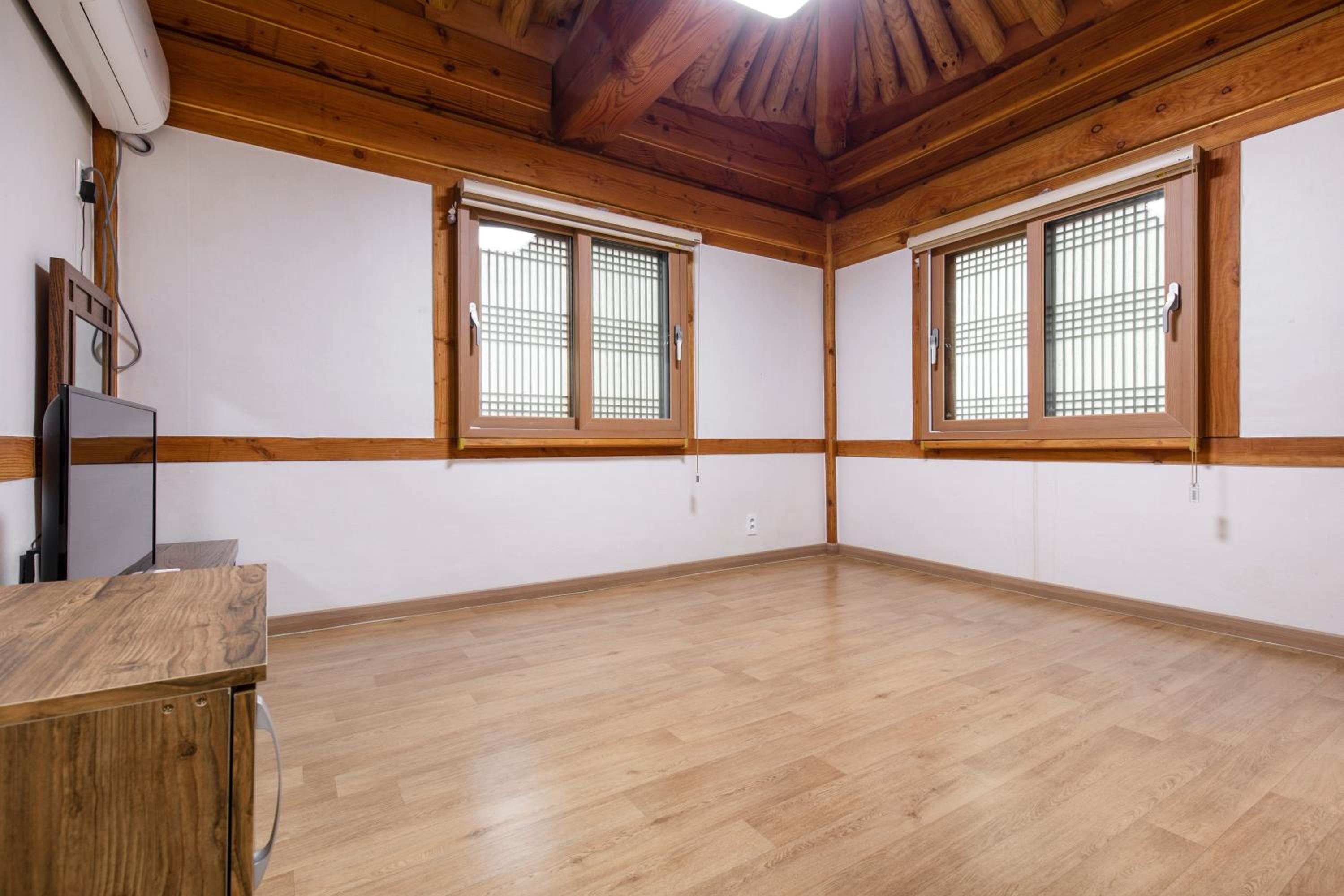 Triple Room 1 photo 3