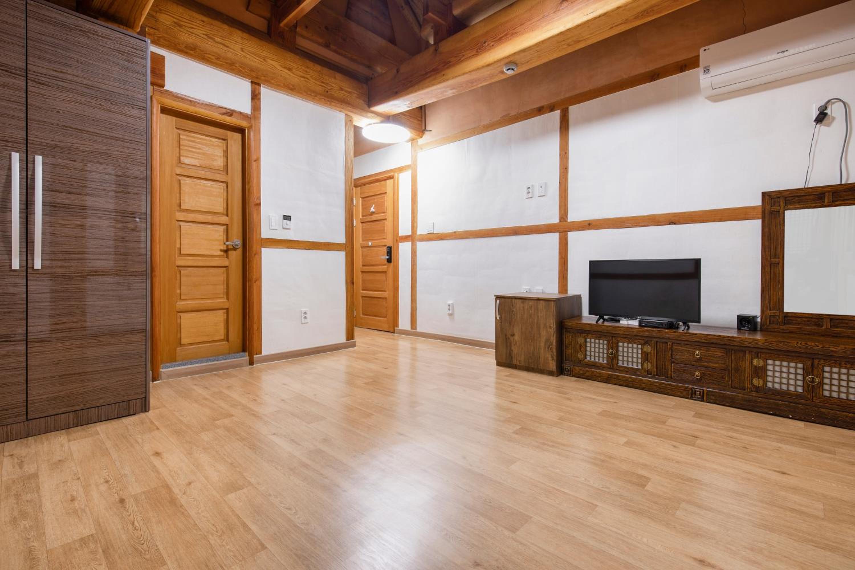 Quadruple Room photo 3