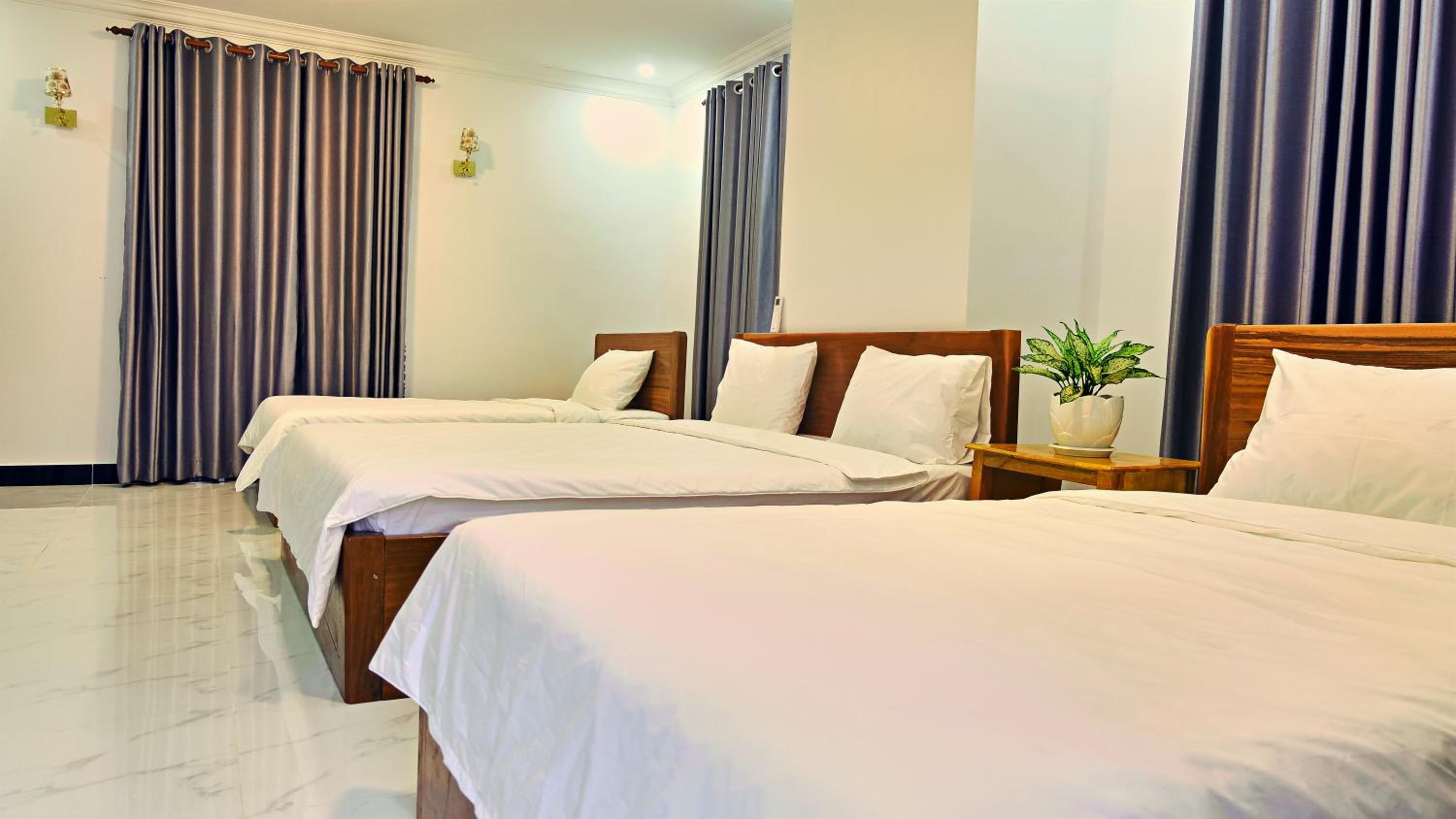 Triple Room with Mountain View