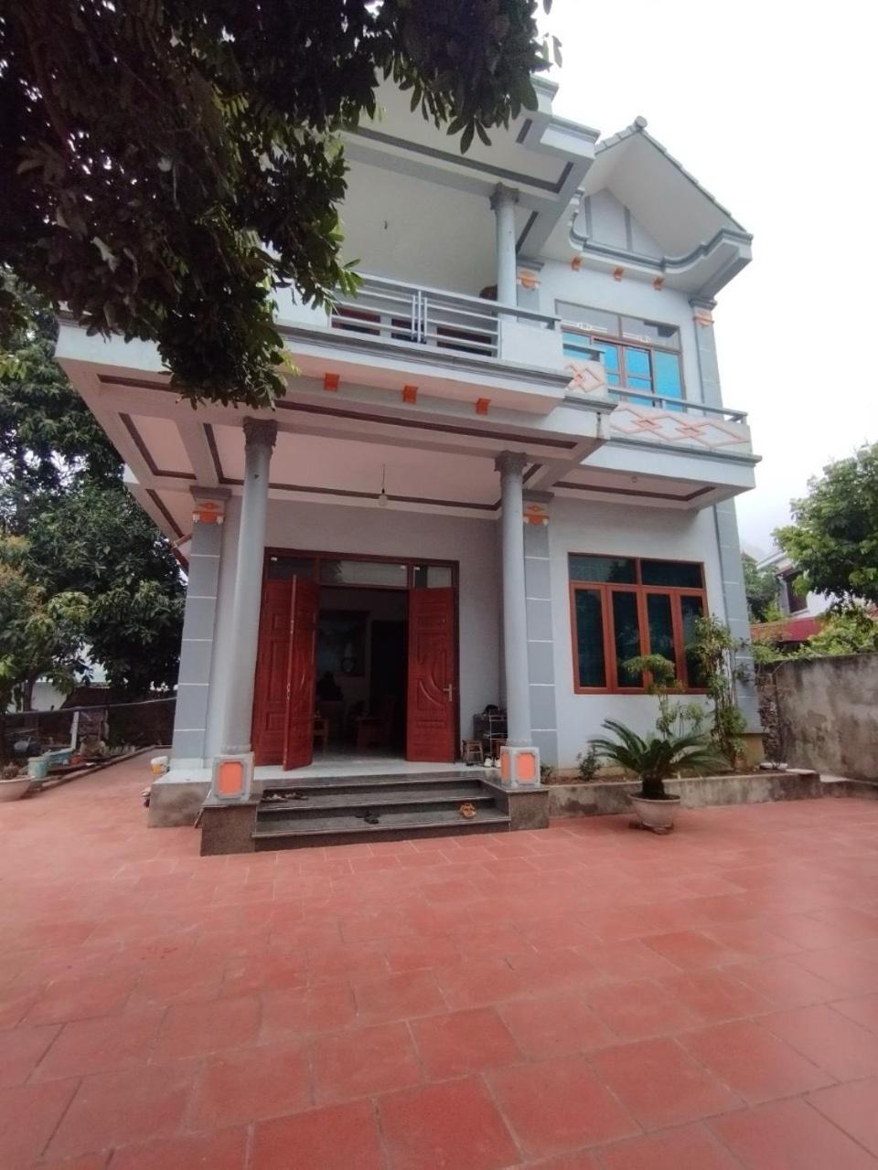 Villa photo 2