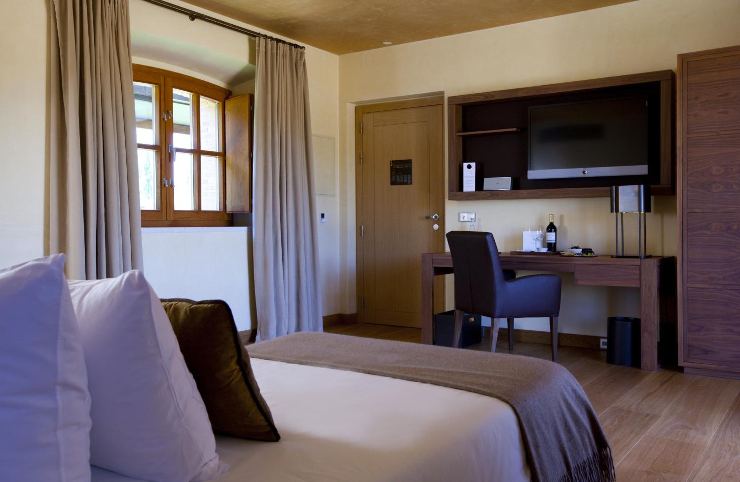 Superior Twin Room with Spa Access  photo 3