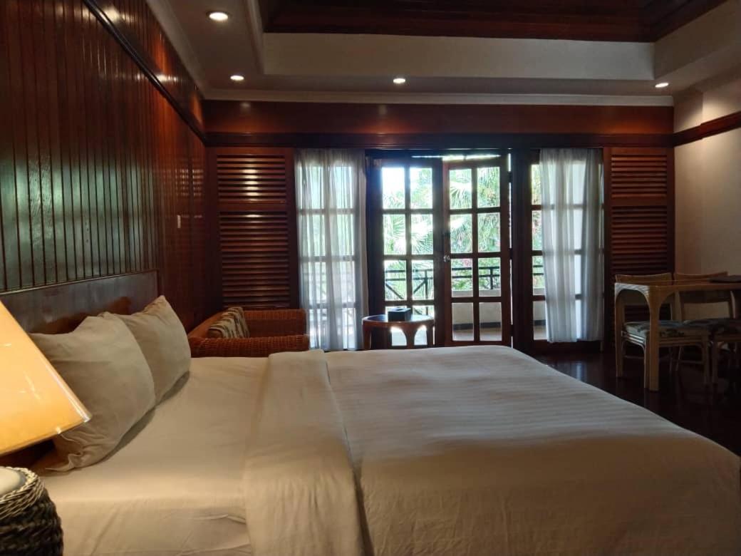 Deluxe Double or Twin Room photo 1