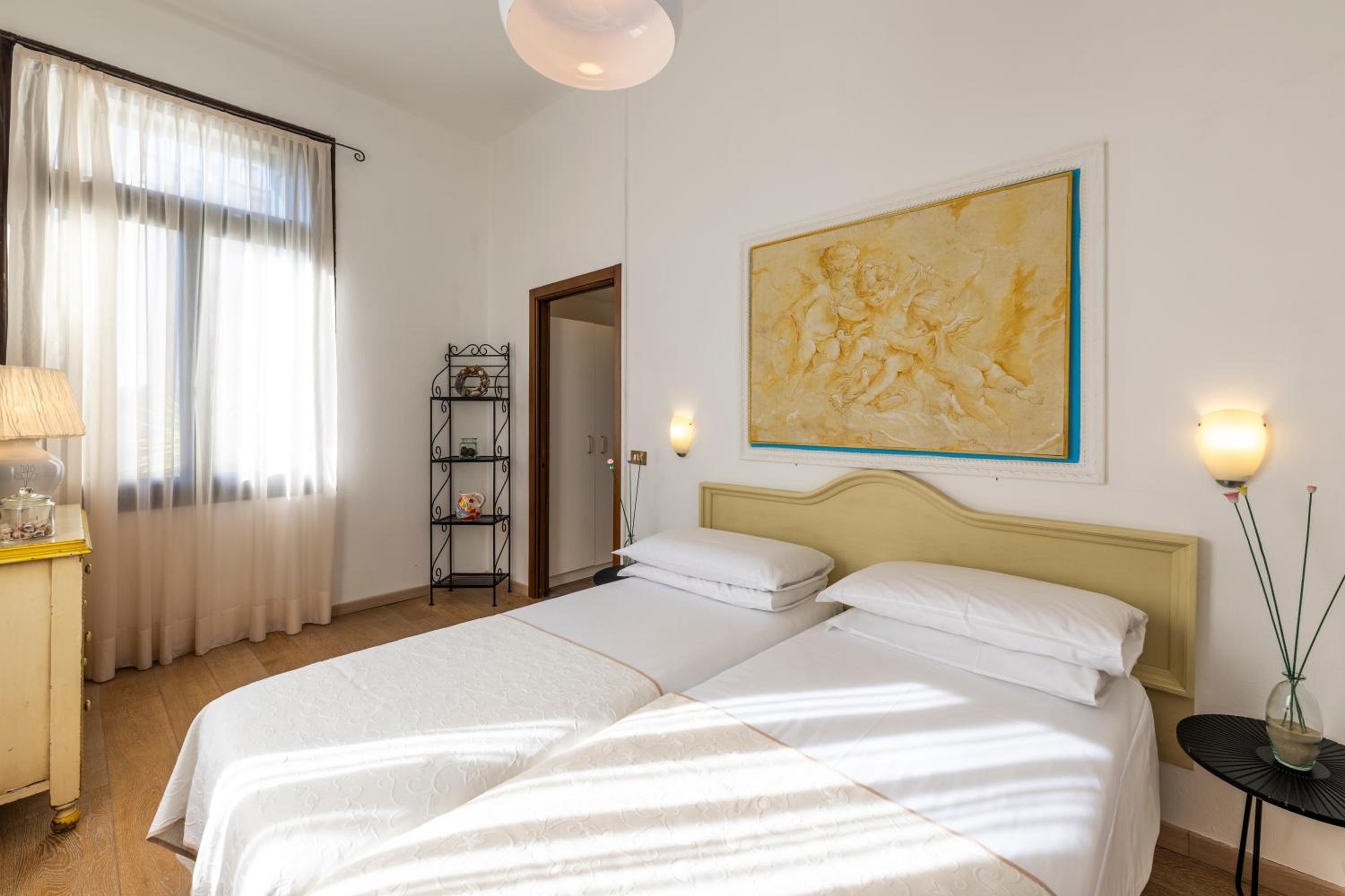 Two-Bedroom Apartment - Photo 1