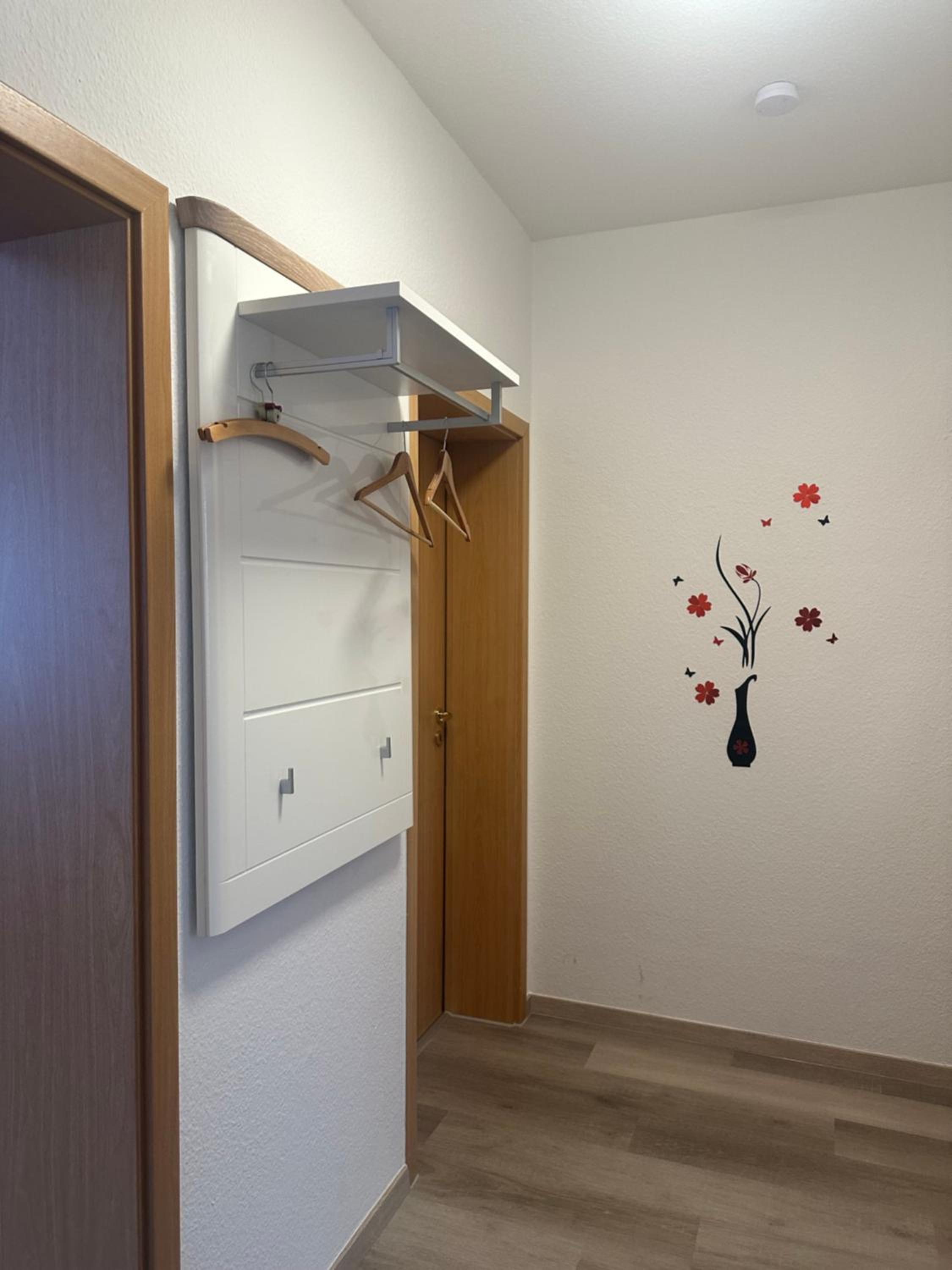One-Bedroom Apartment photo 3