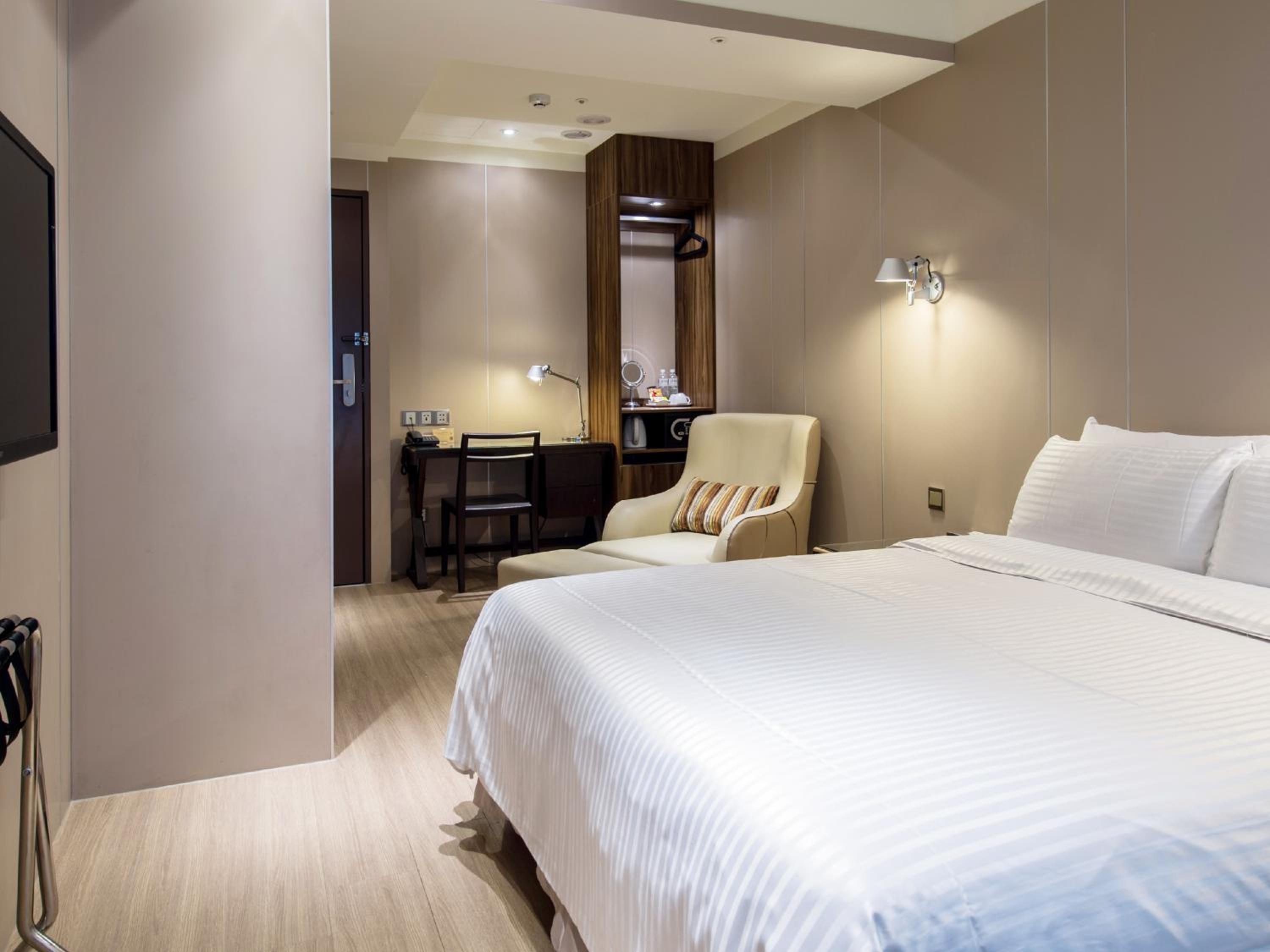 Classic Double Room