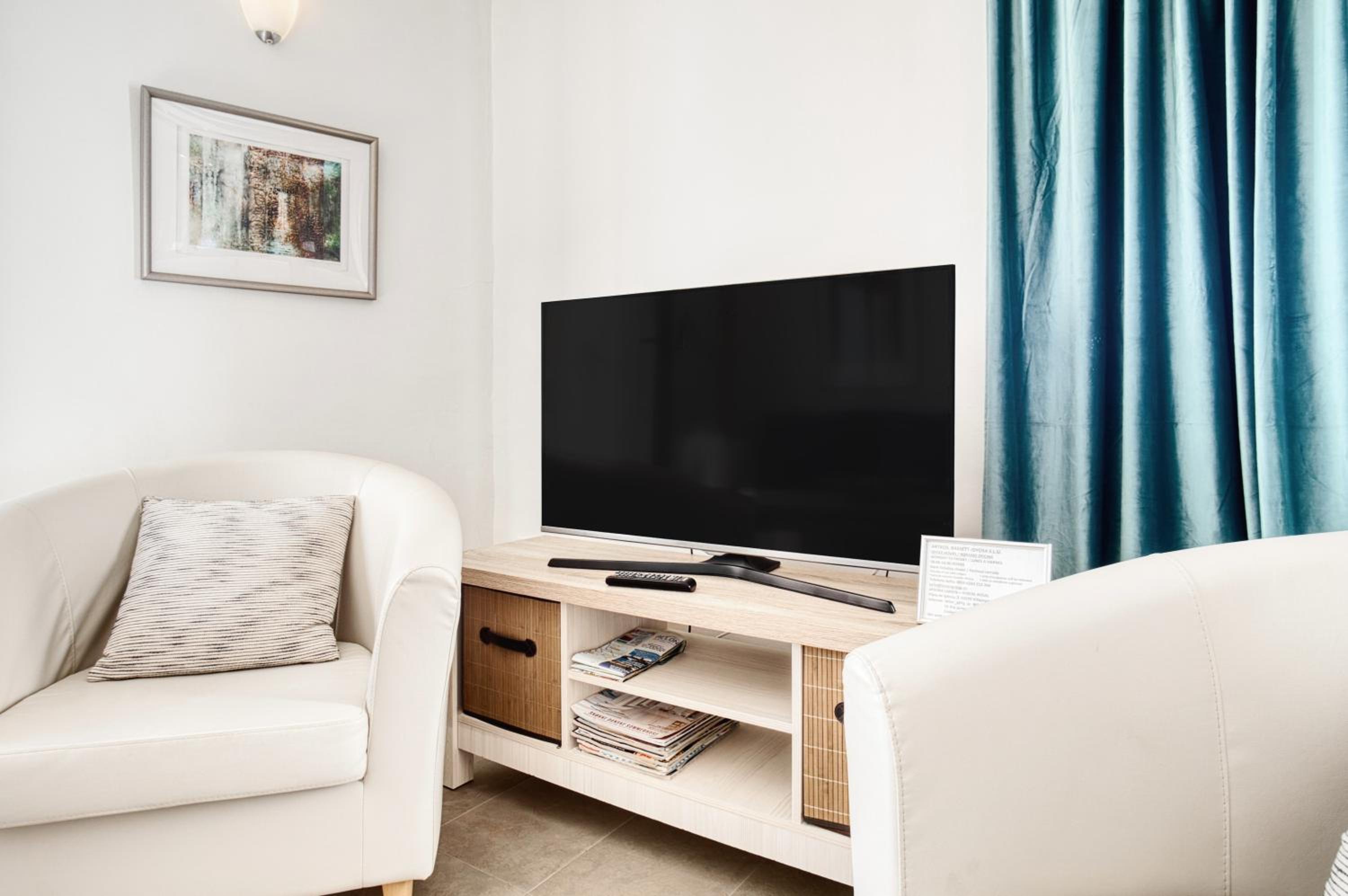 Apartamento de un dormitorio superior con balcón