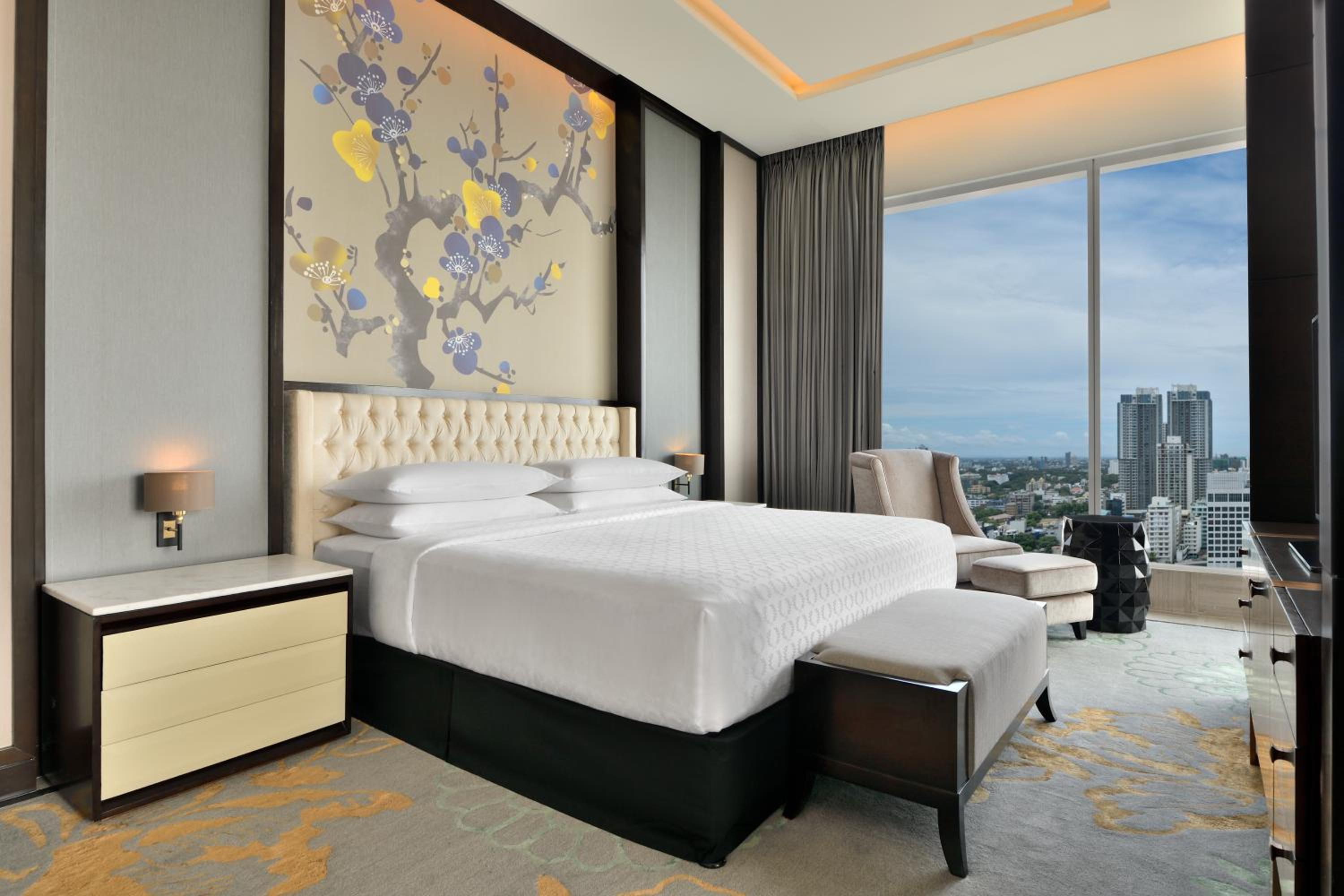 Presidential King Suite with Ocean View - Club Lounge Access with 15% spa discount per room + 15% F&B discount per room + Early check in and Late Checkout subject to availability photo 1