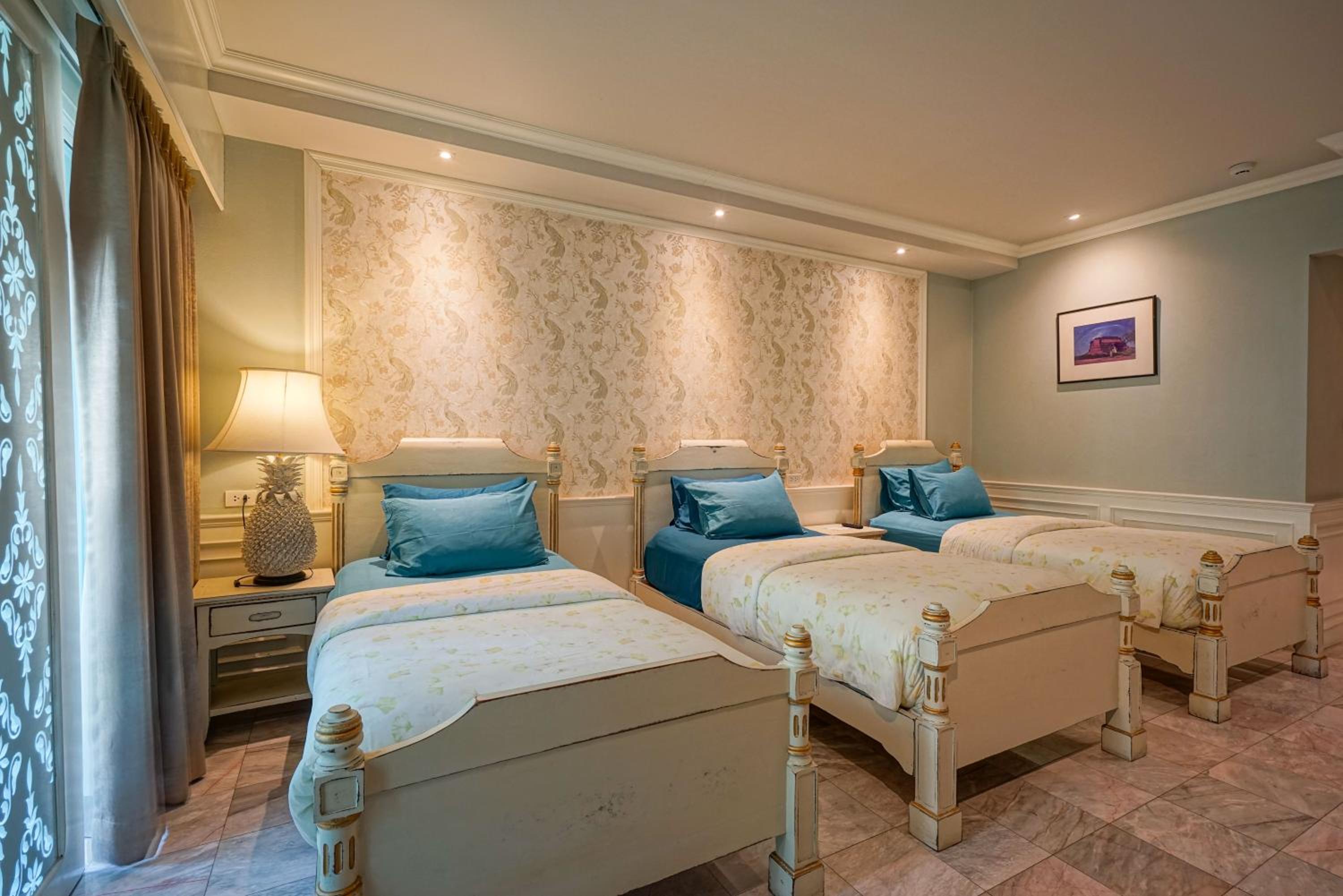 Deluxe Triple Room - Photo 4