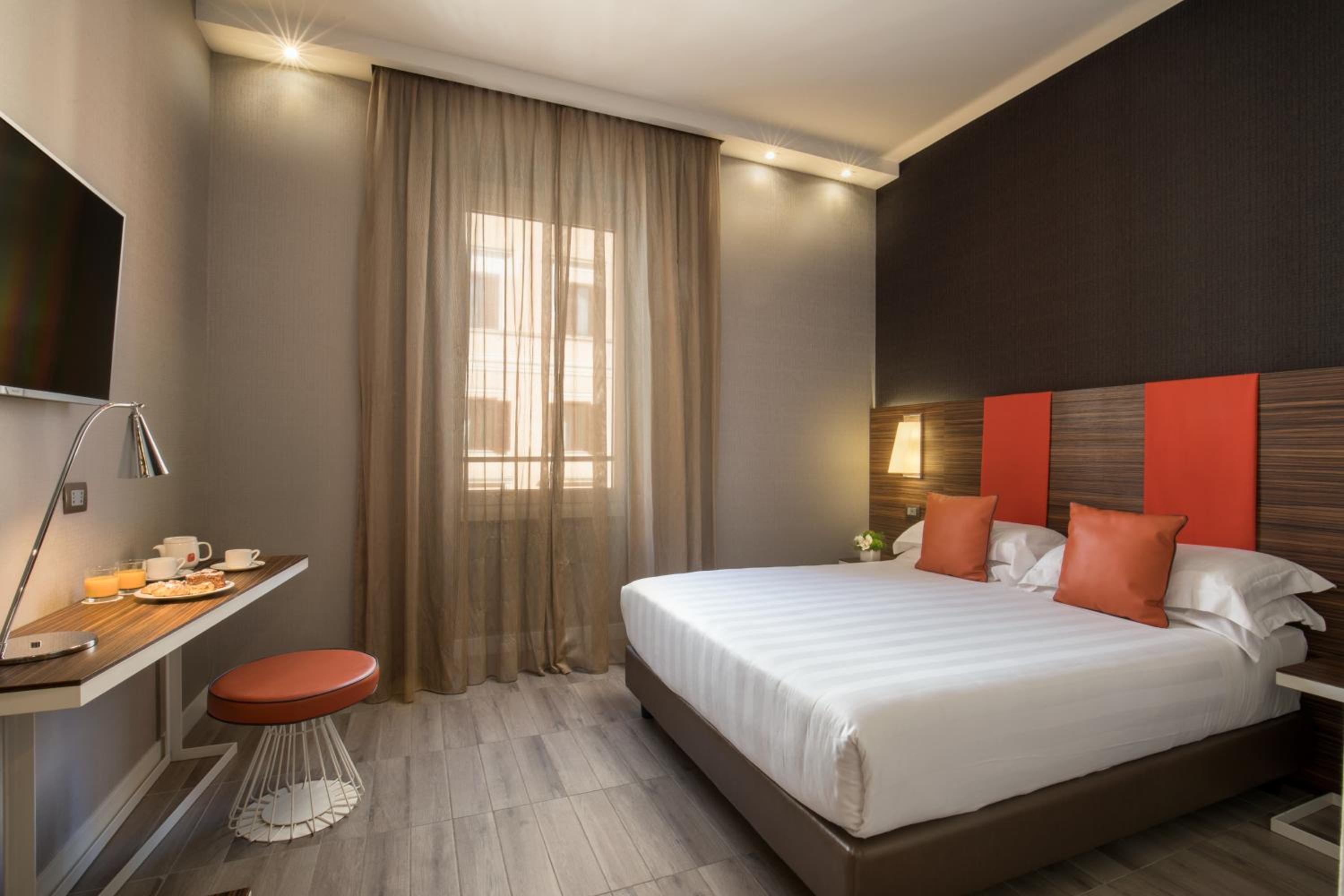 Double or Twin Room photo 1