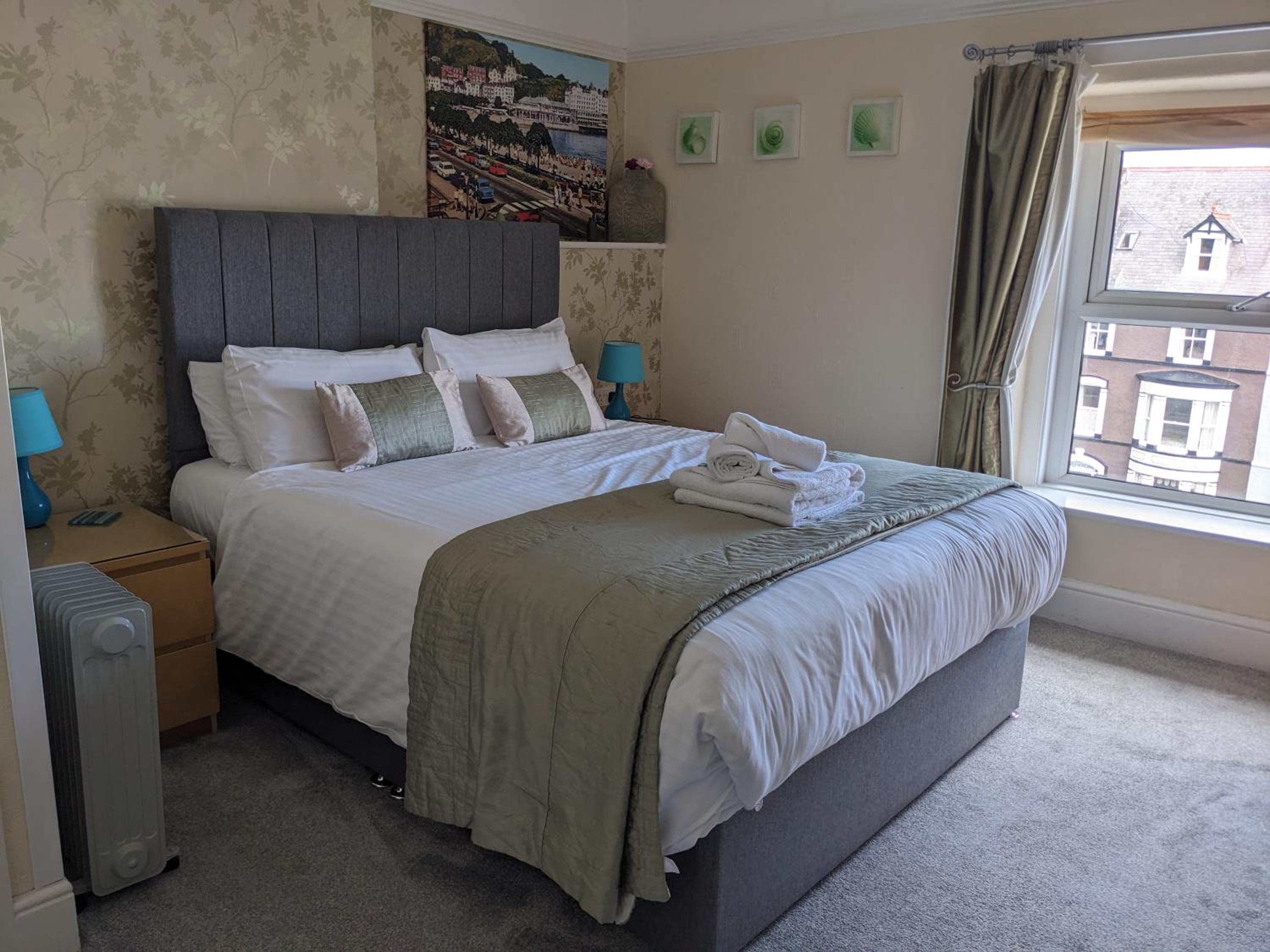 Superior King Room photo 3