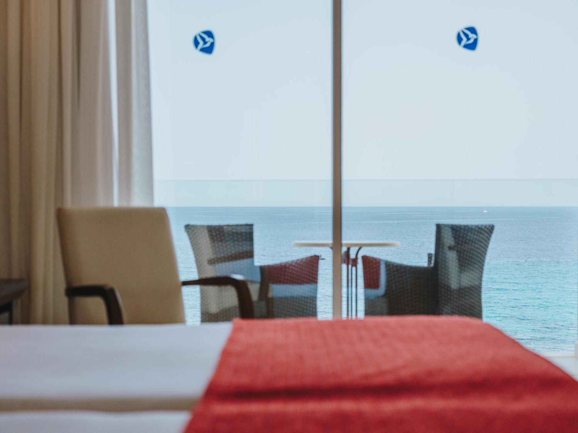 Habitación Doble o con Dos Camas con Vista al Mar