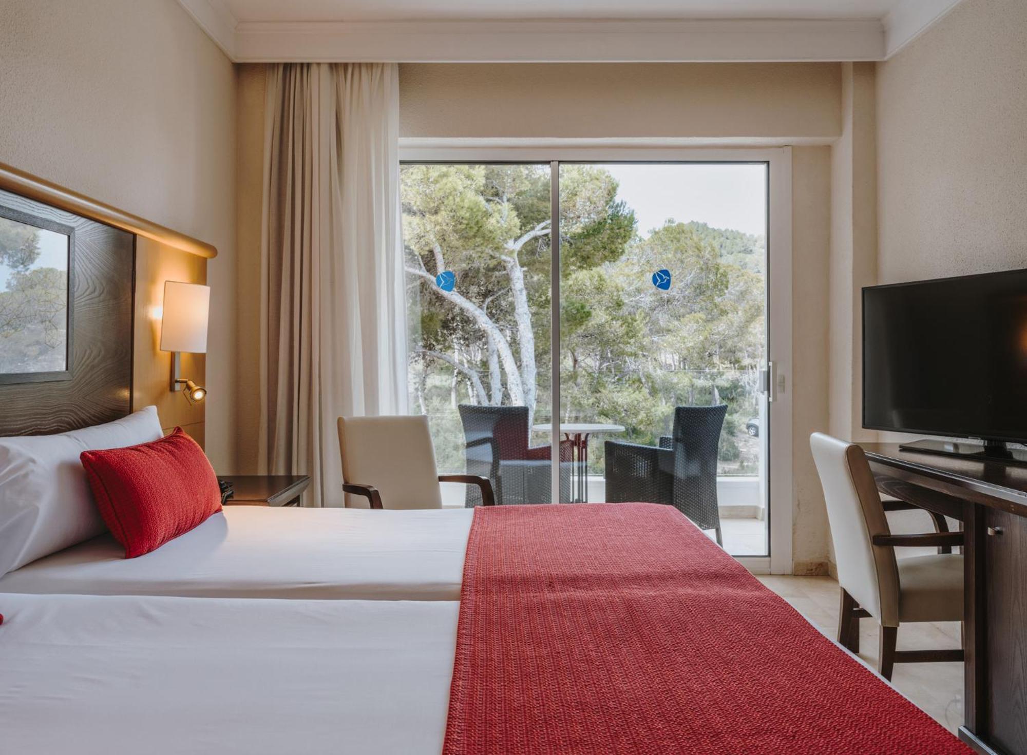 Habitación Doble o Twin con Vista a la Montaña (1 Adulto)