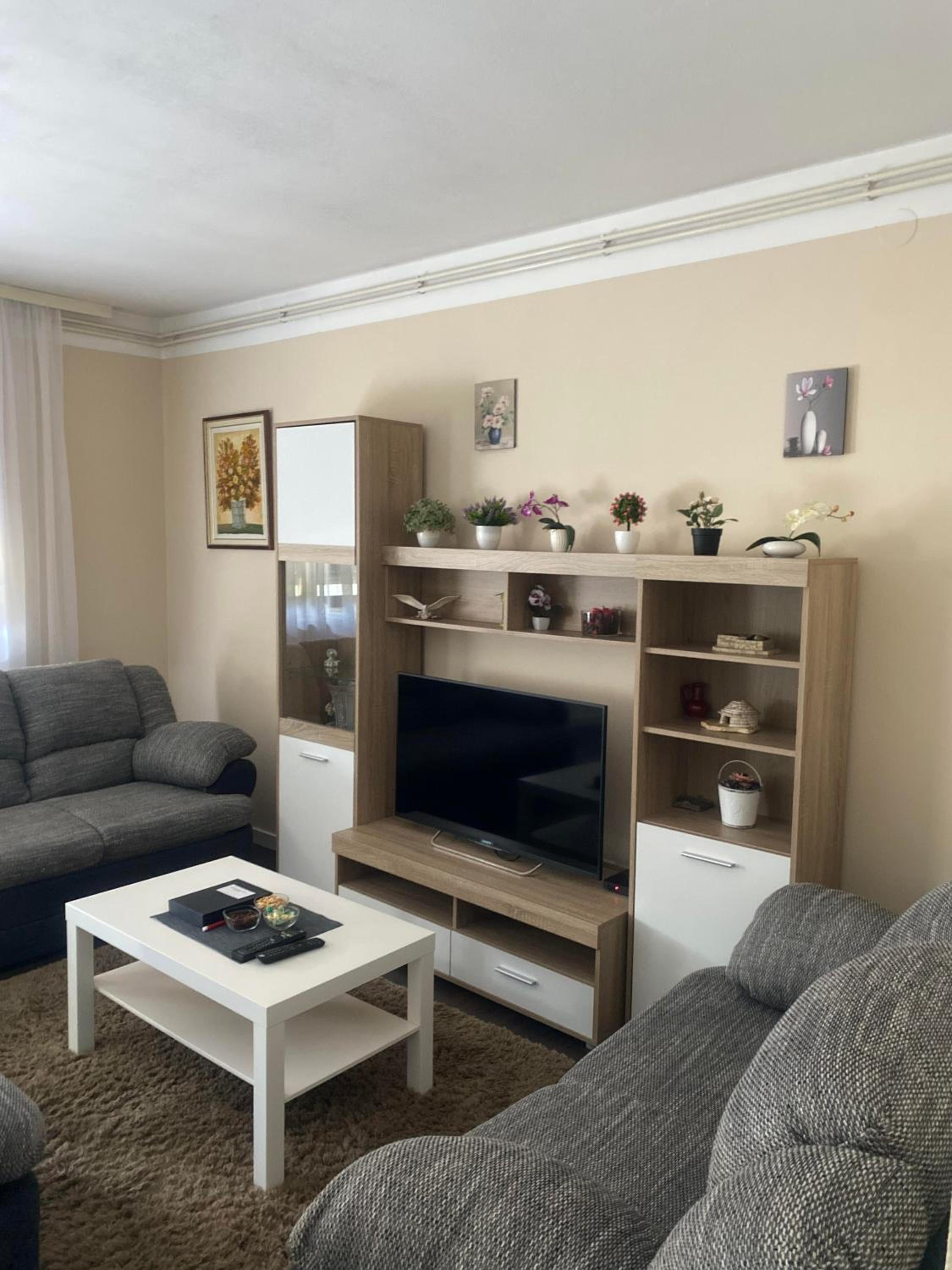 Two-Bedroom Apartment - Photo 15