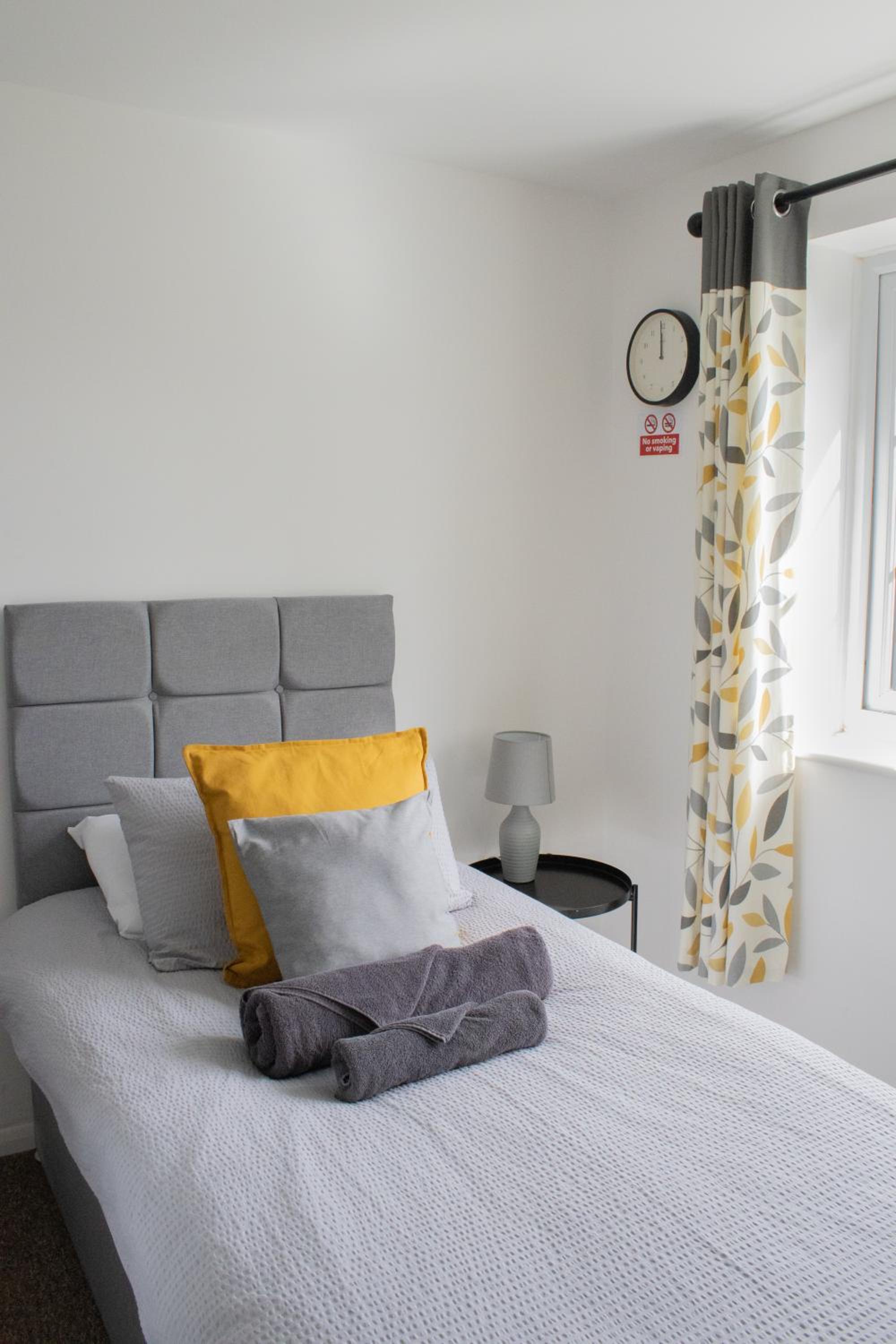 Budget Single Room