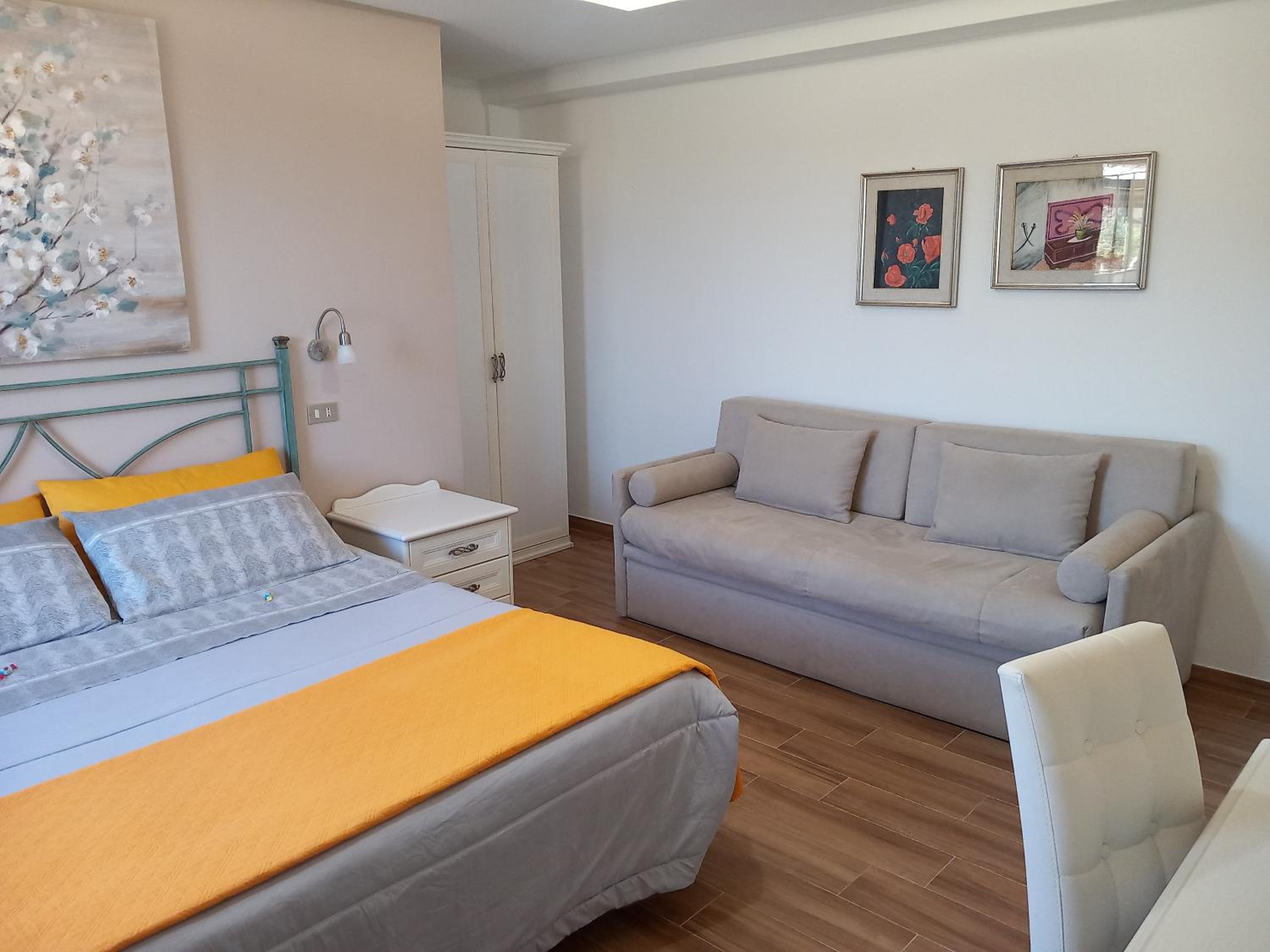 Double or Twin Room photo 3