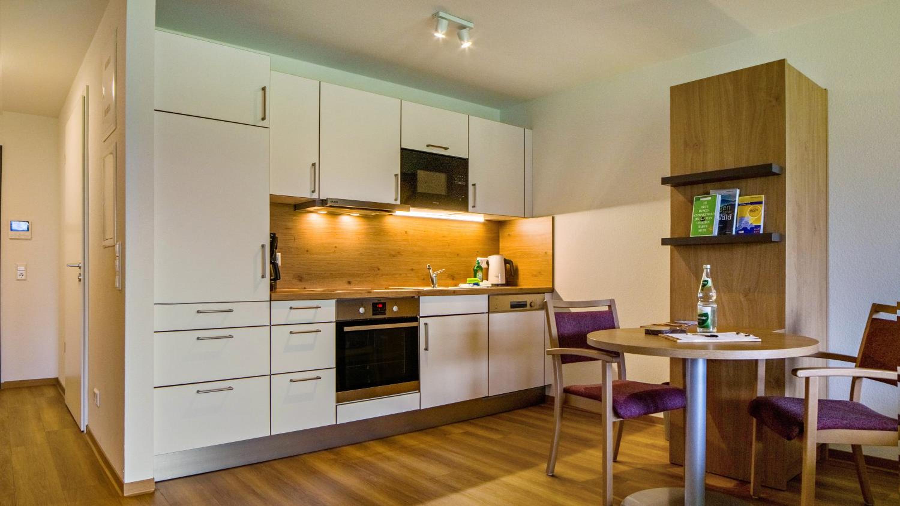 Superior One-Bedroom Apartment photo 2