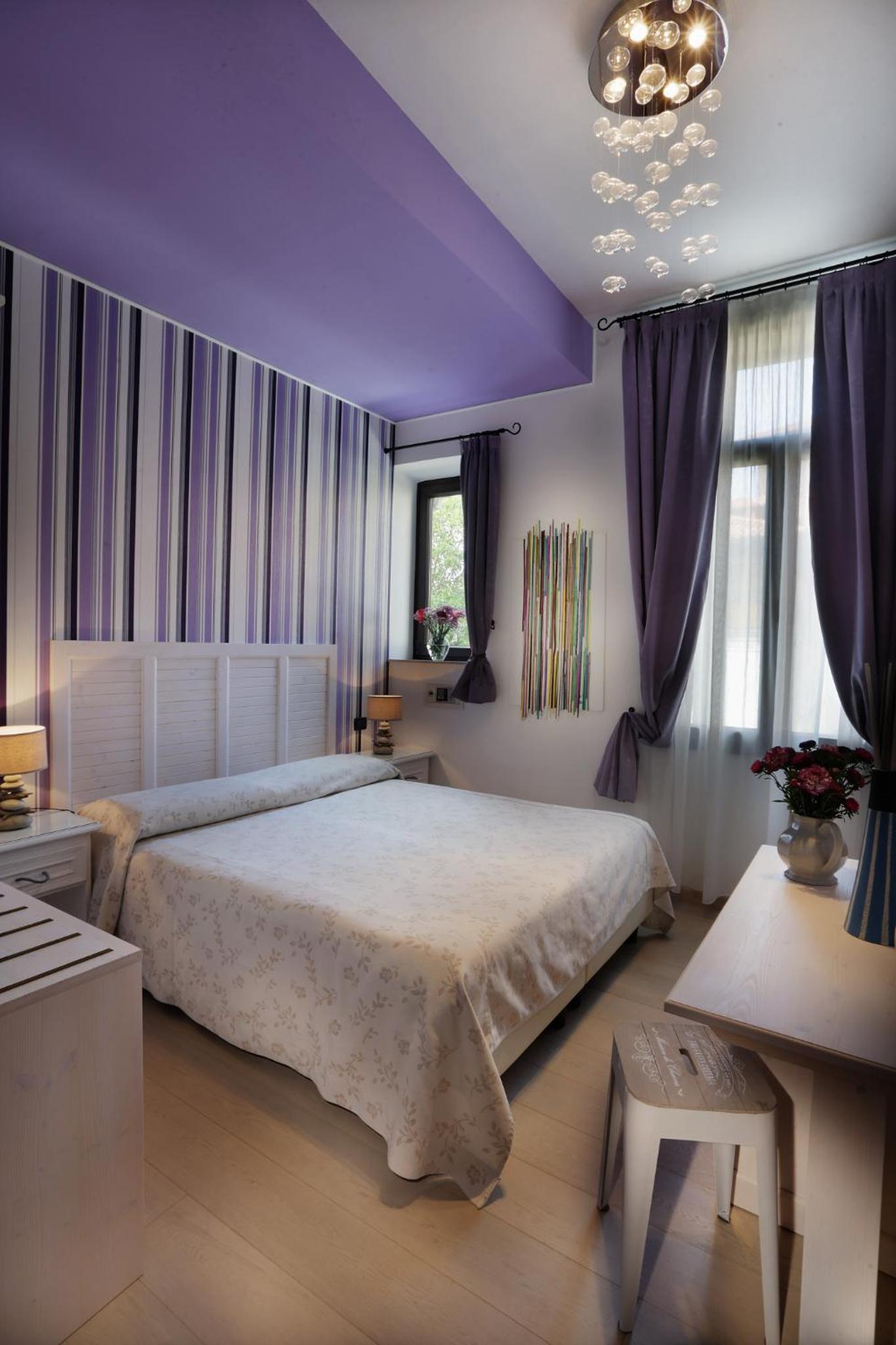 Standard Double Room - Photo 5