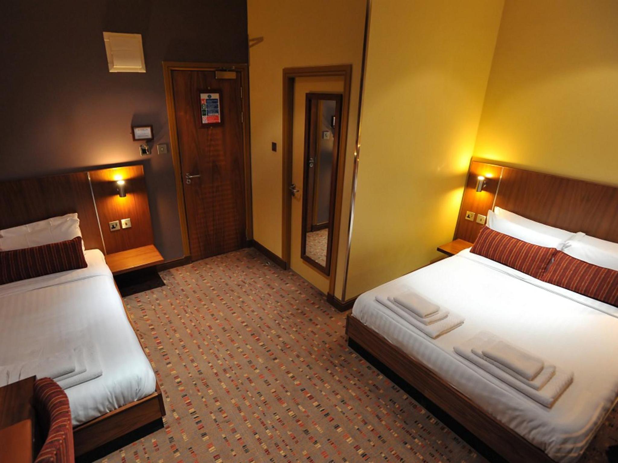 Standard Triple Room photo 3