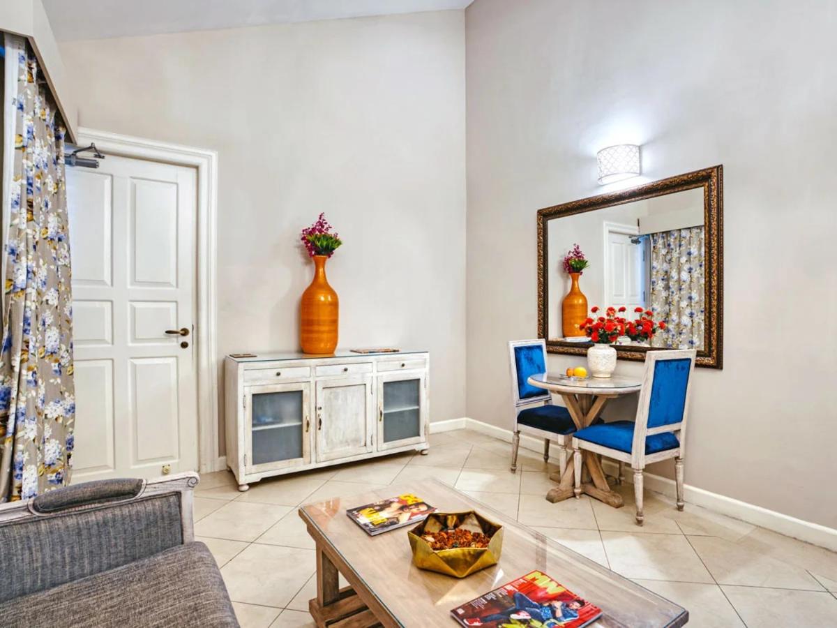 Vintage Grand Room with Wine tour & Tasting experience at Sula Vineyards, 10% discount on spa & Complimentary welcome drinks on arrival, Happy Hours (1+1) from 4 to 7 pm photo 3